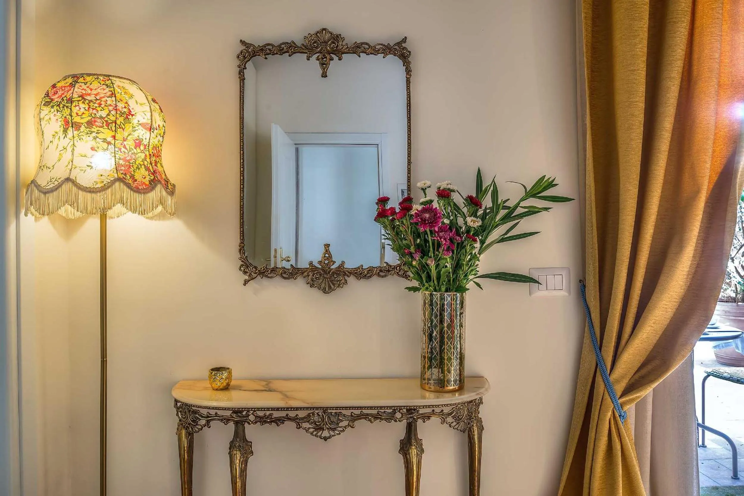 Decorative detail in Ingrami Suites and Spa