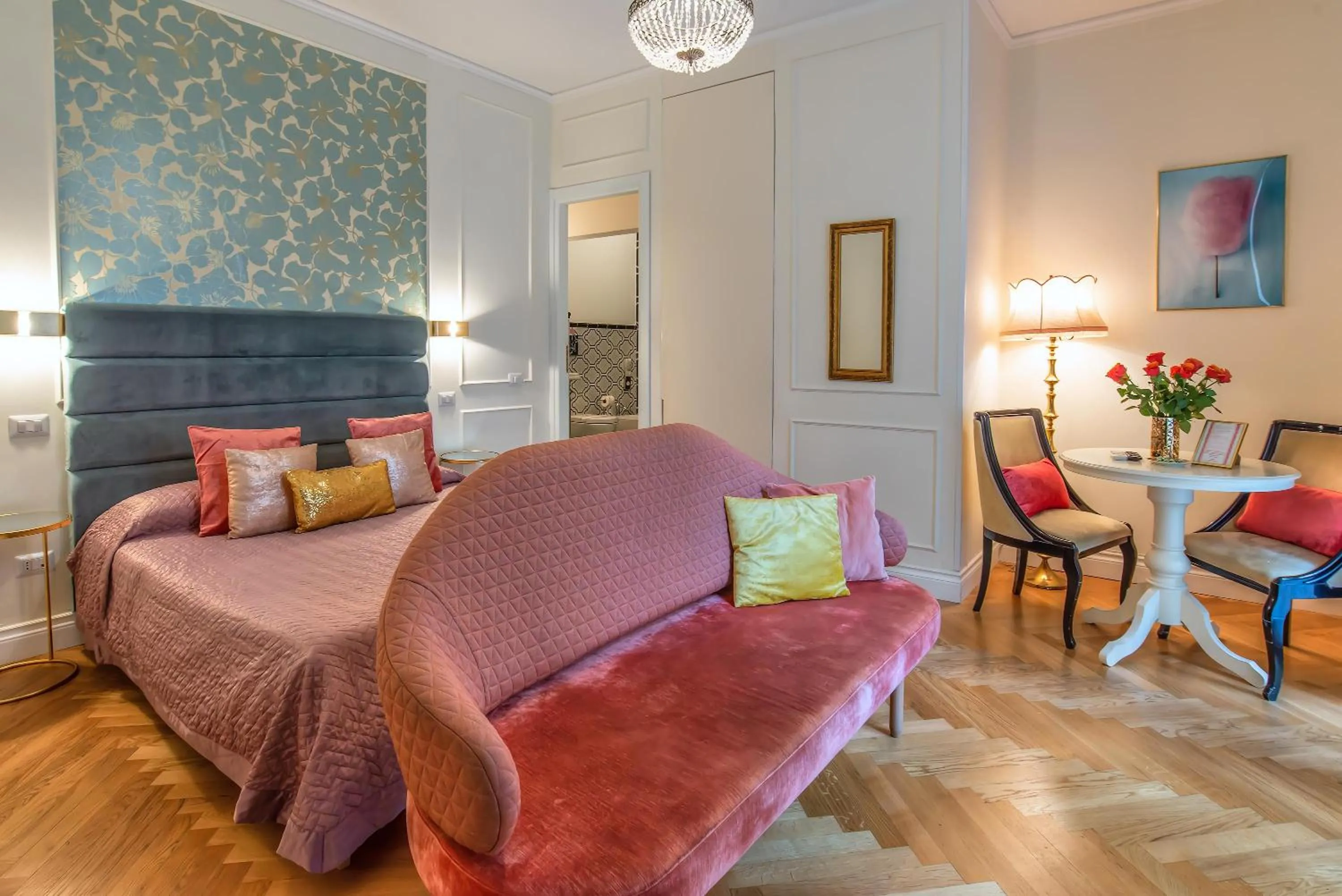 Photo of the whole room, Bed in Ingrami Suites and Spa