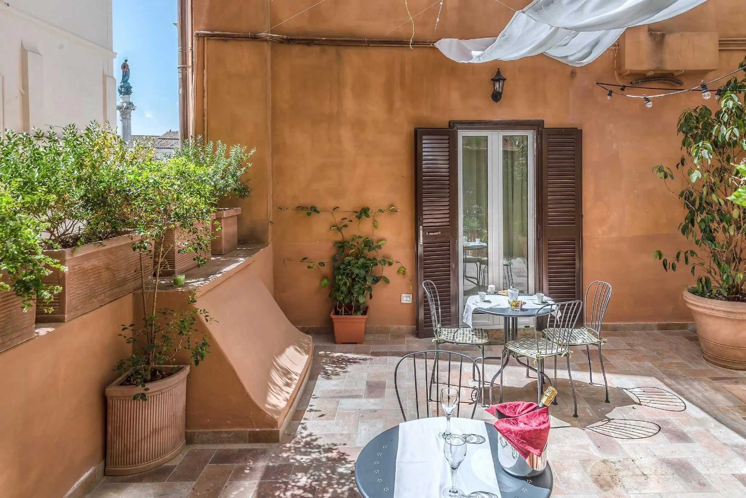 Patio in Ingrami Suites and Spa