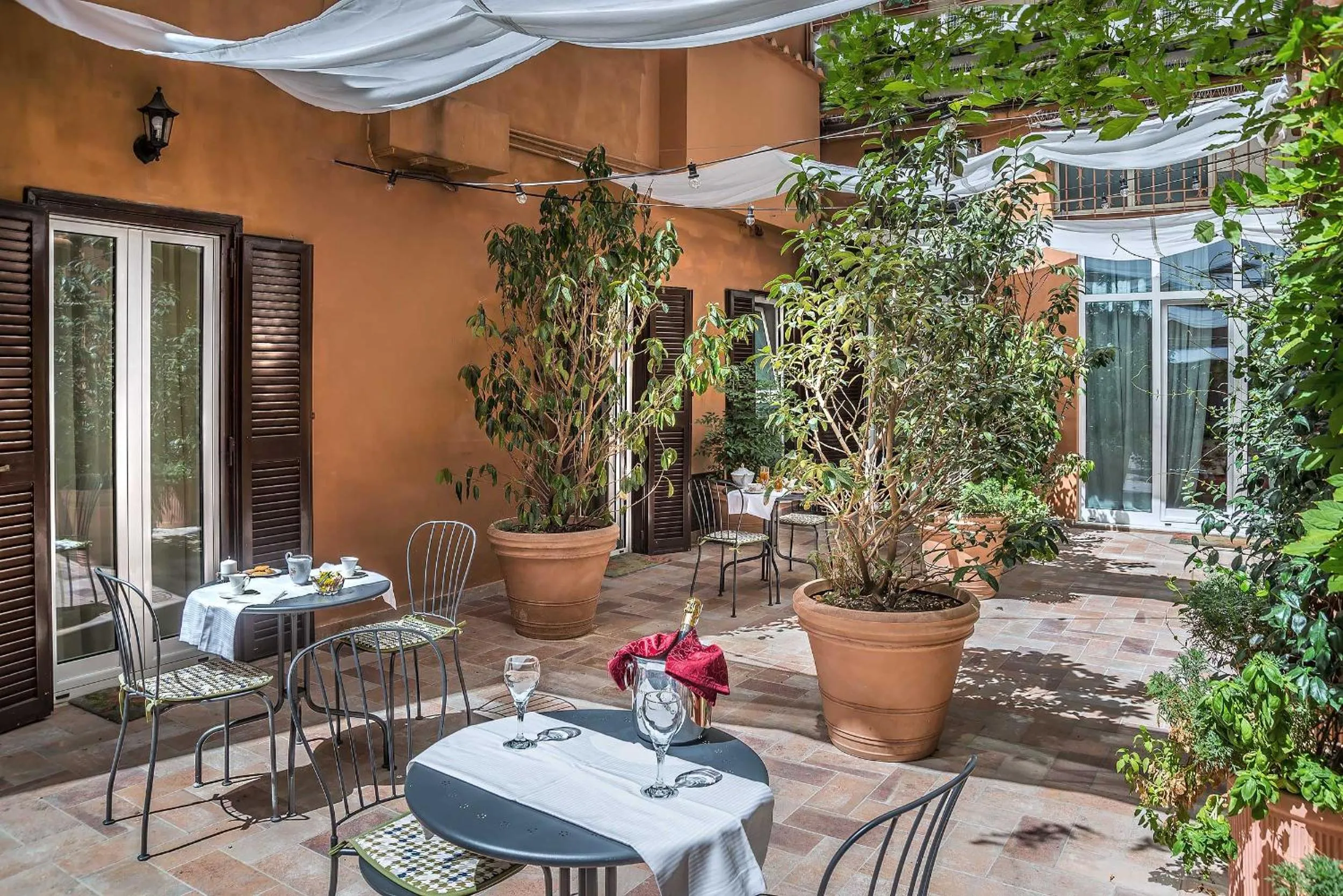 Patio in Ingrami Suites and Spa