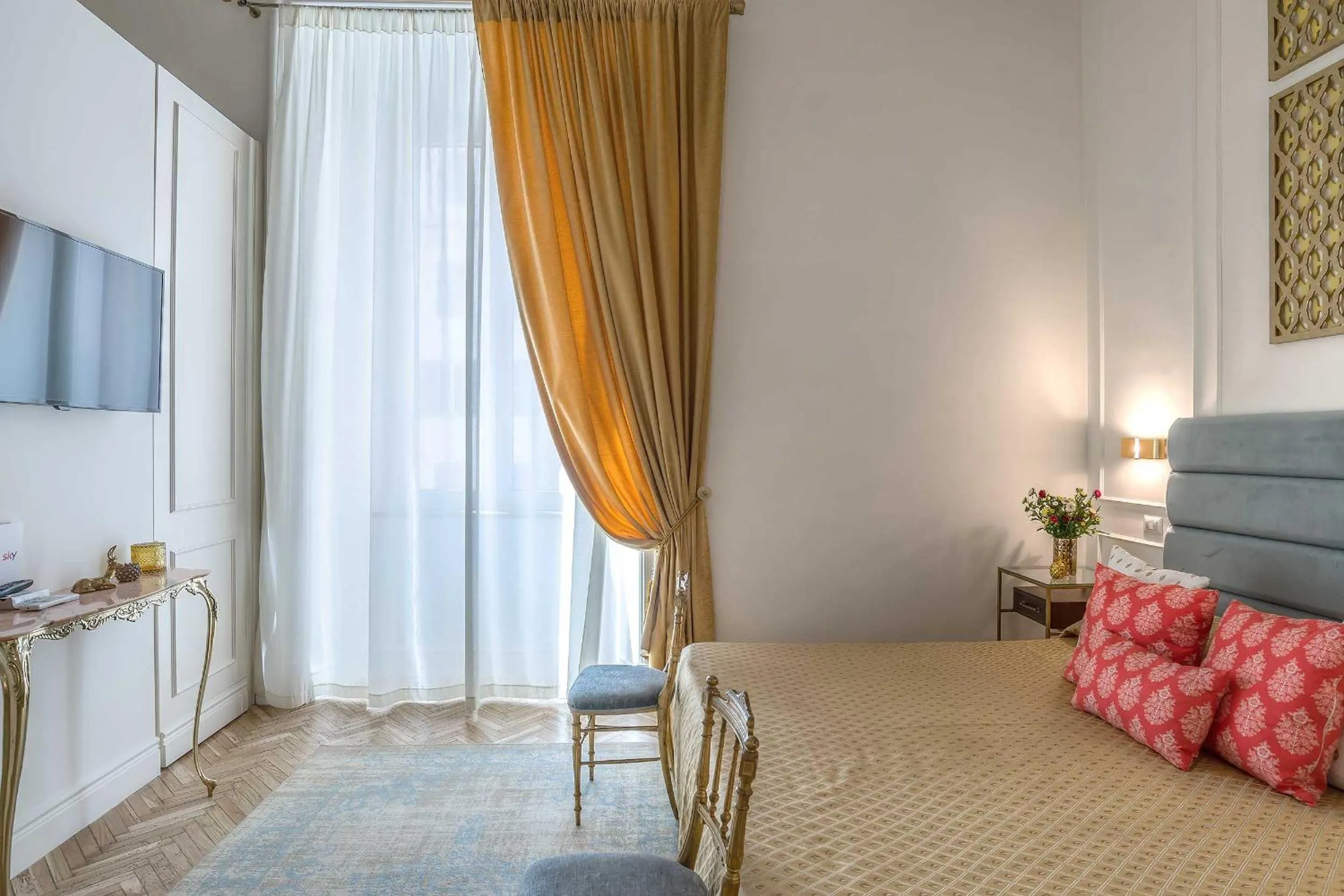 Bedroom, Bed in Ingrami Suites and Spa