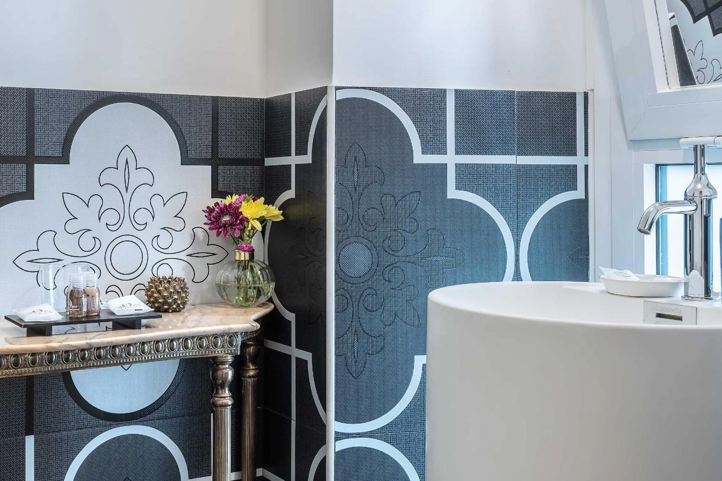 Bathroom in Ingrami Suites and Spa