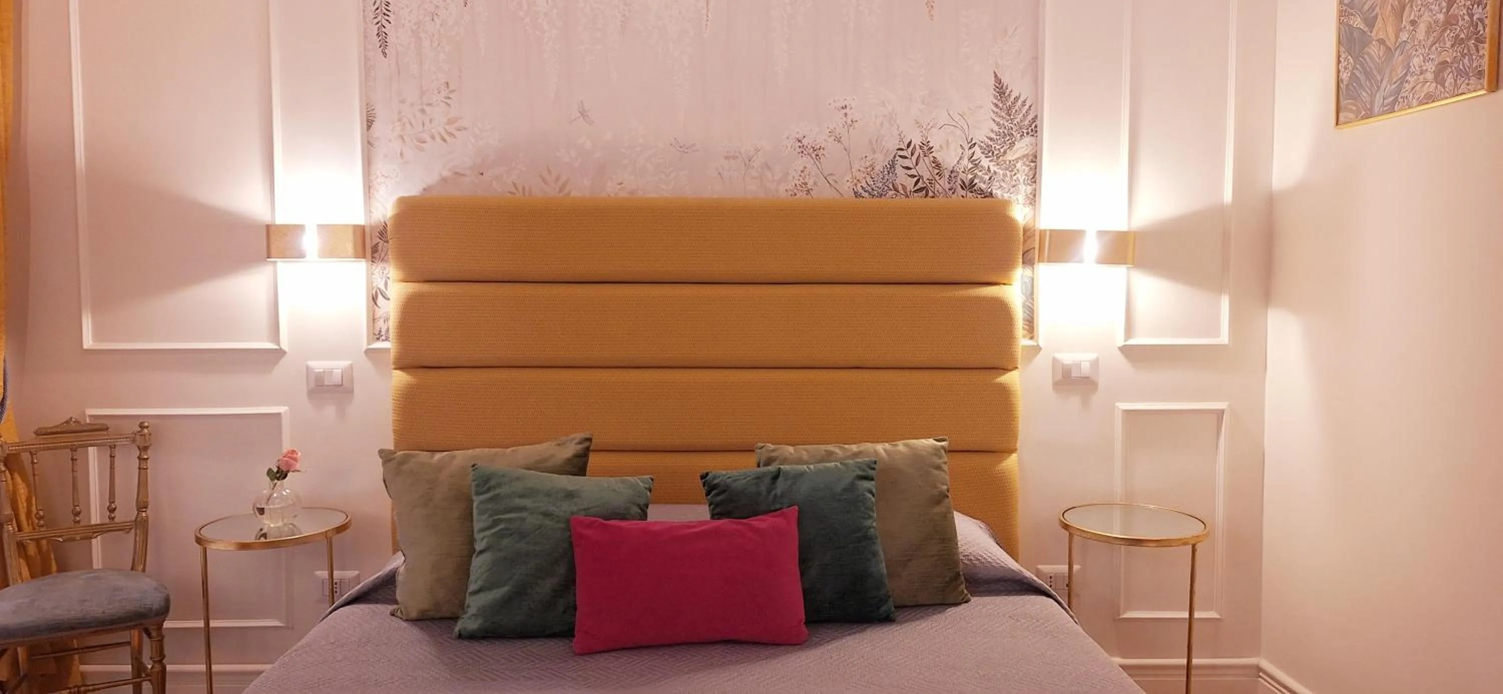 Bed in Ingrami Suites and Spa