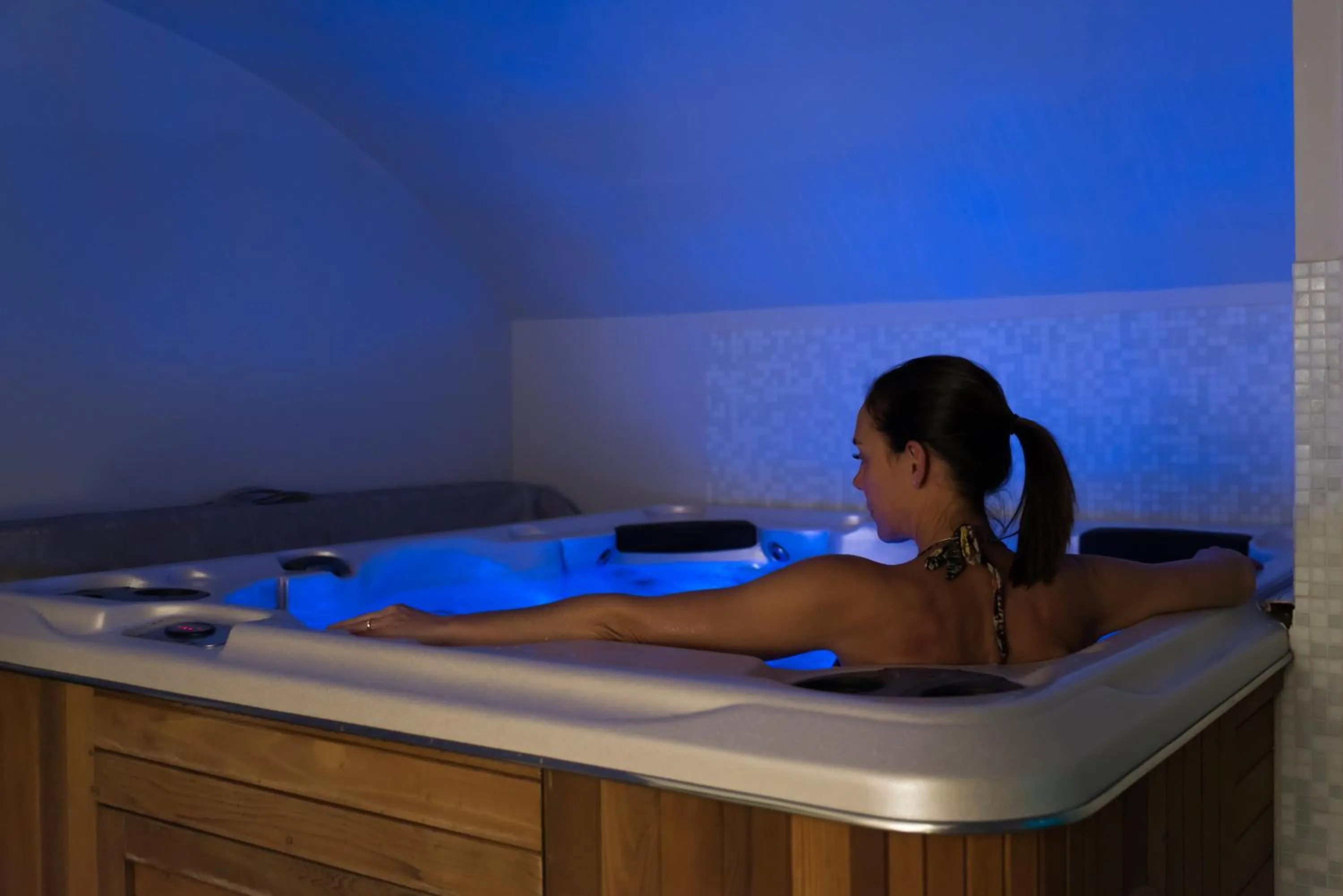 Hot Tub in Empreinte Hotel & Spa