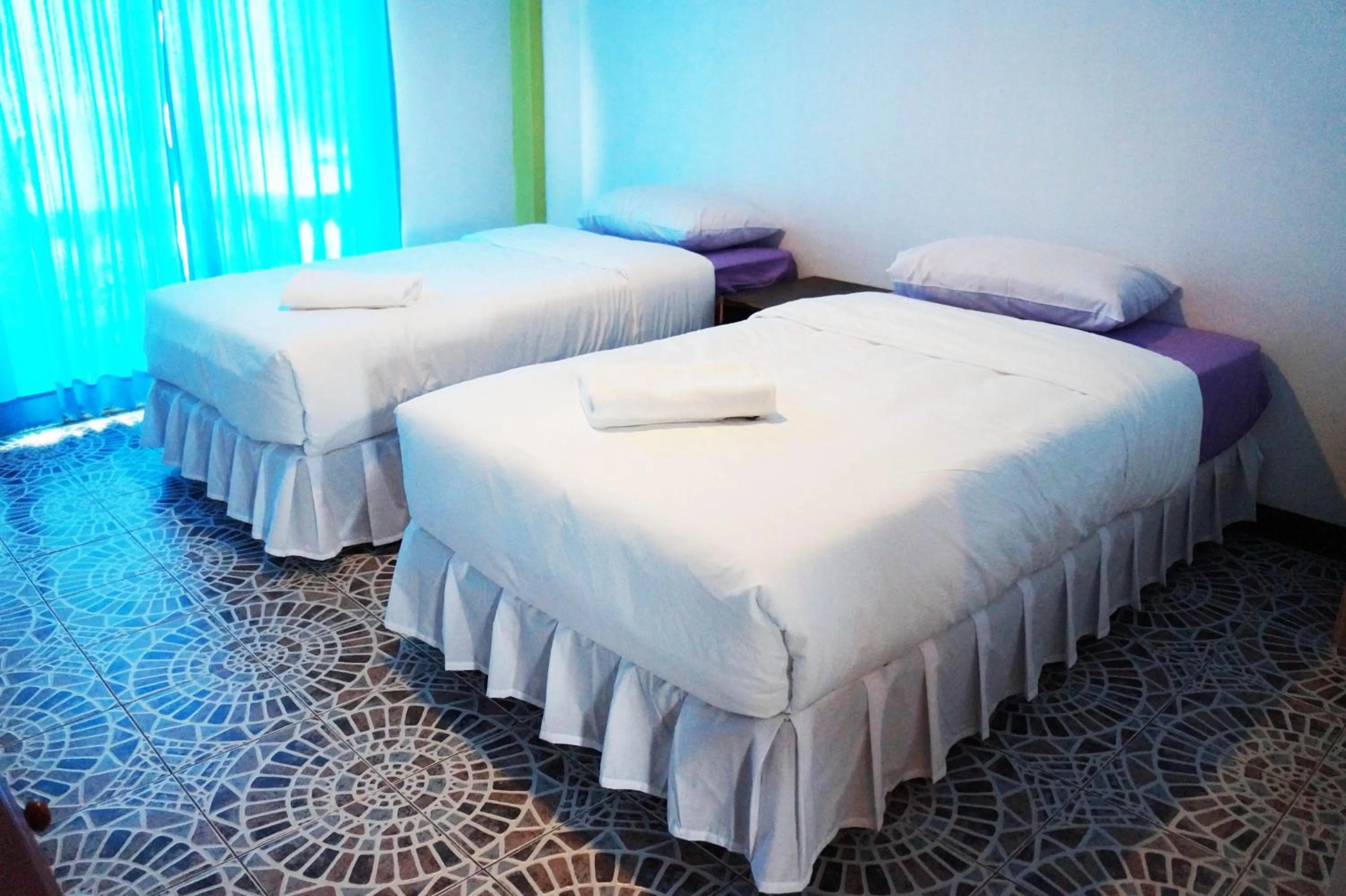 Photo of the whole room, Bed in Nong Guest House