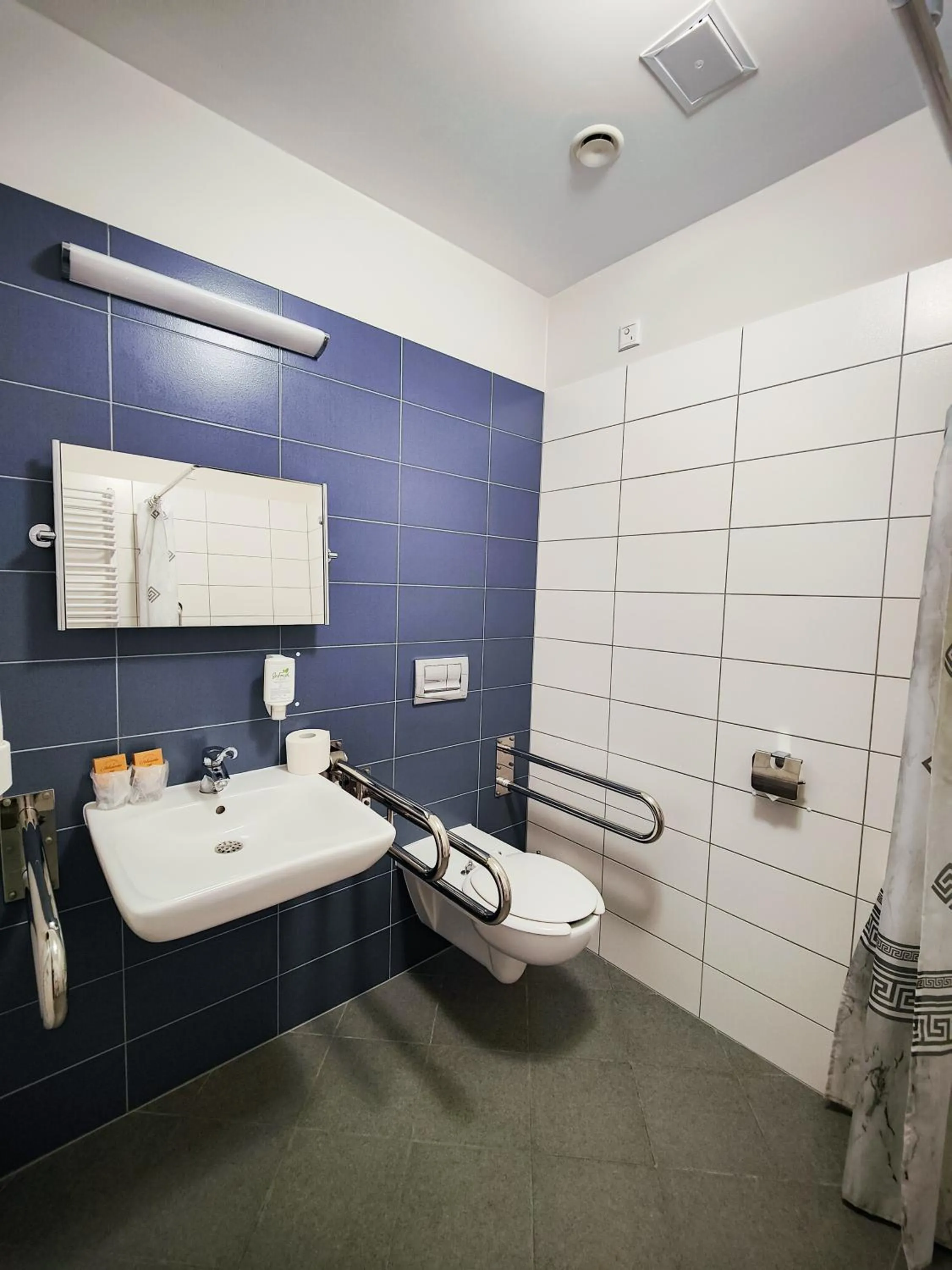 Antonińska Hotel & Apartamenty