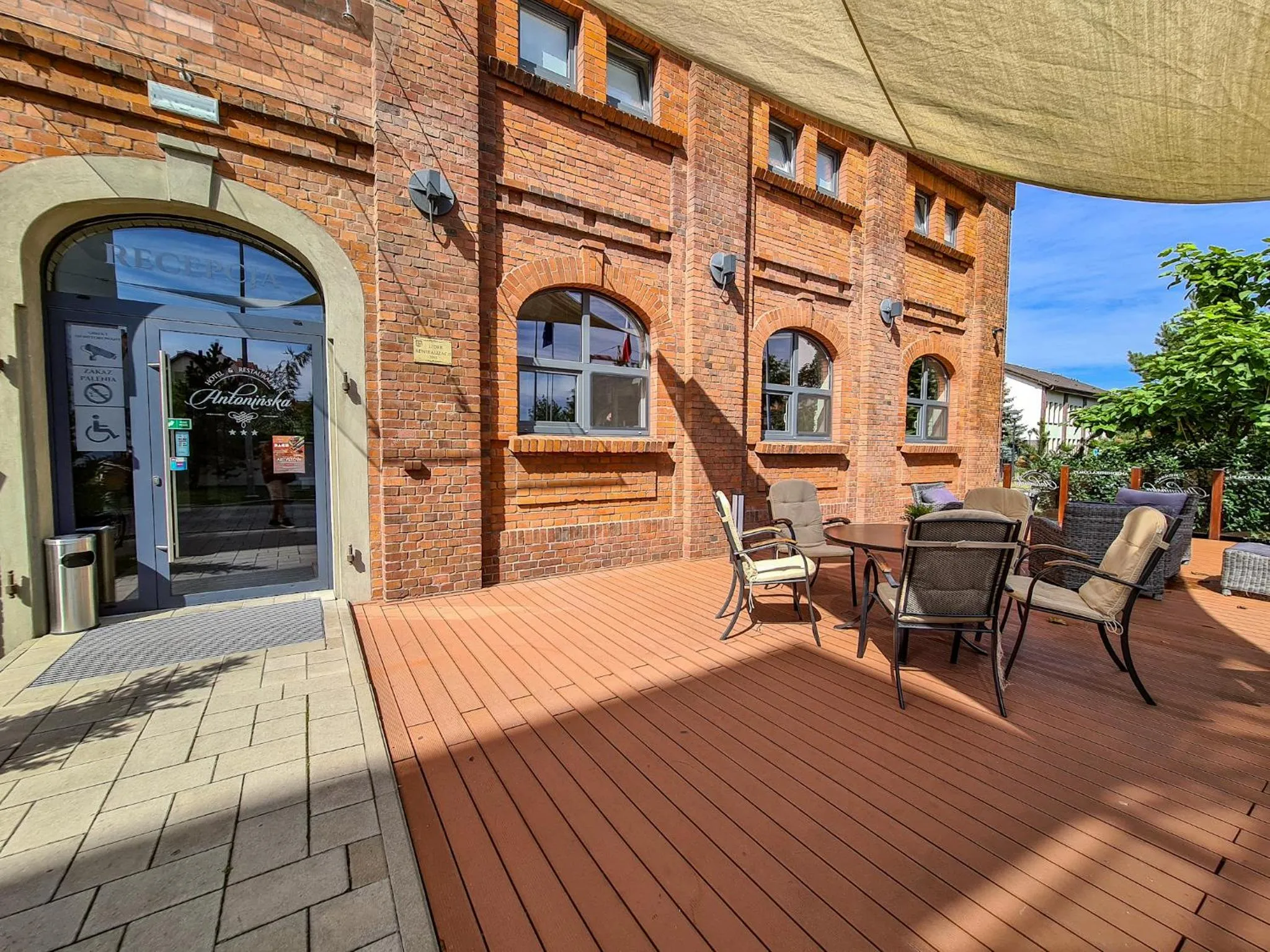 Property building in Antonińska Hotel & Apartamenty