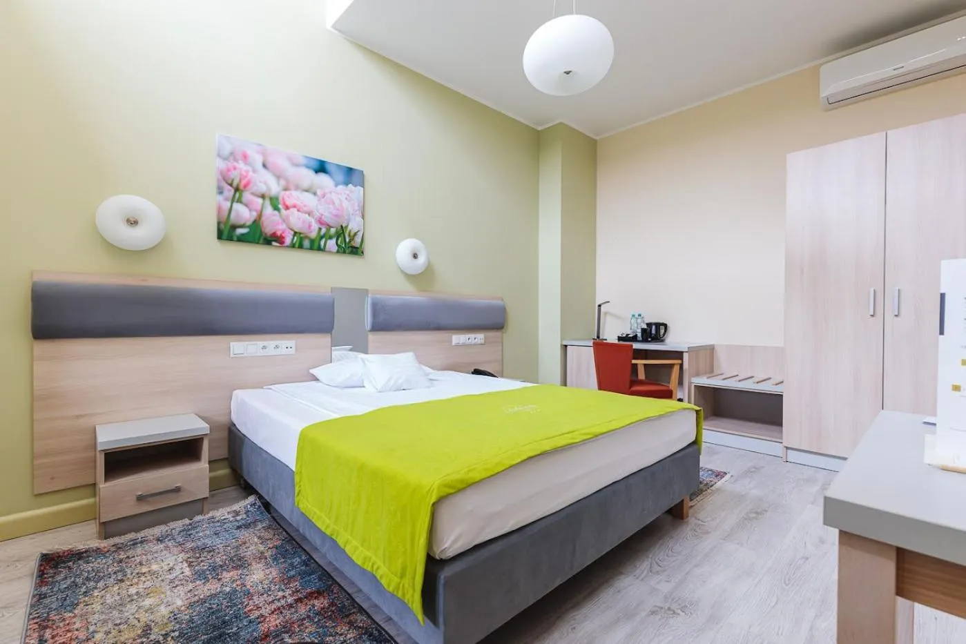 Bed in Antonińska Hotel & Apartamenty