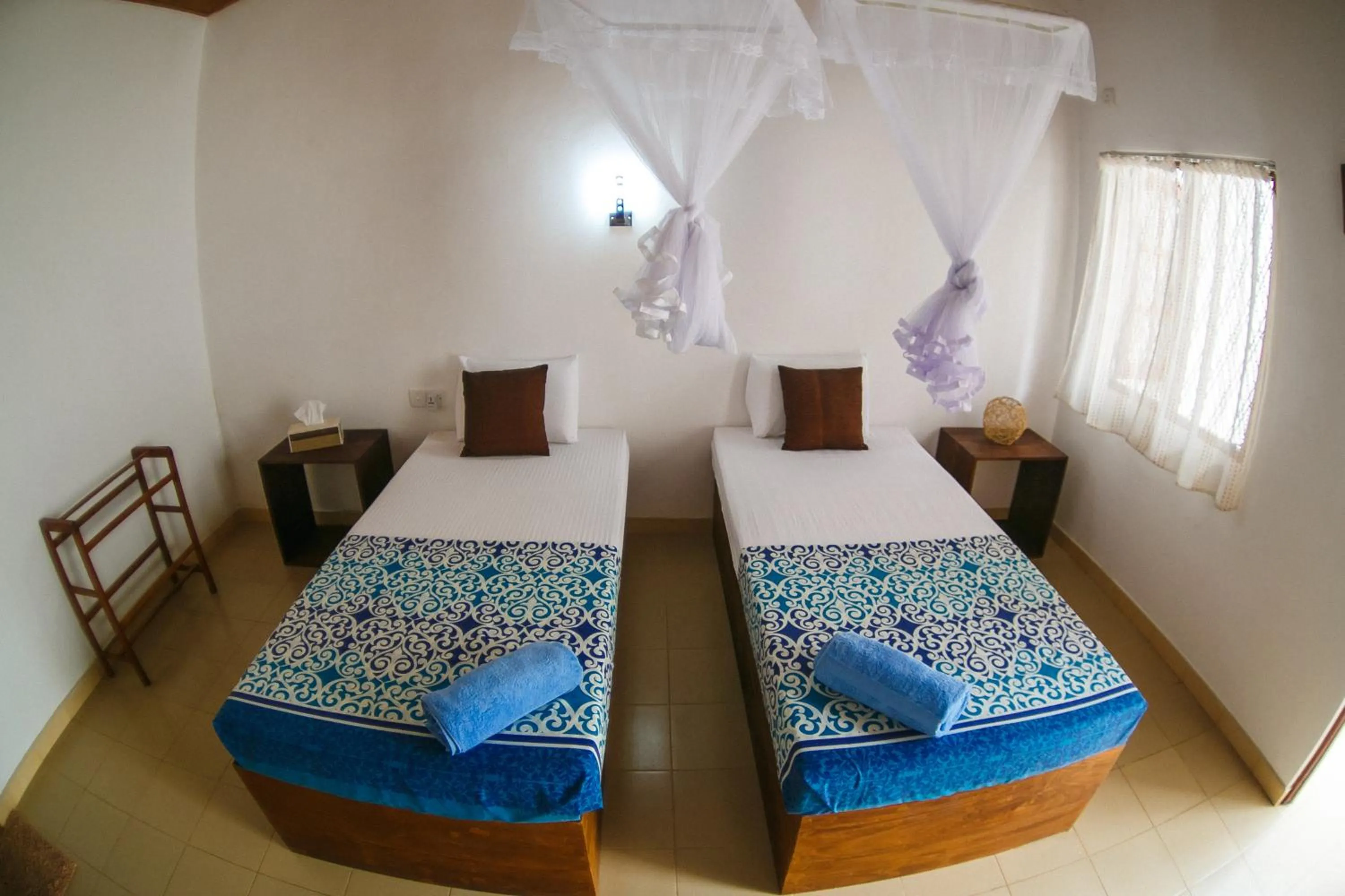 Bed in Hostel First Mirissa