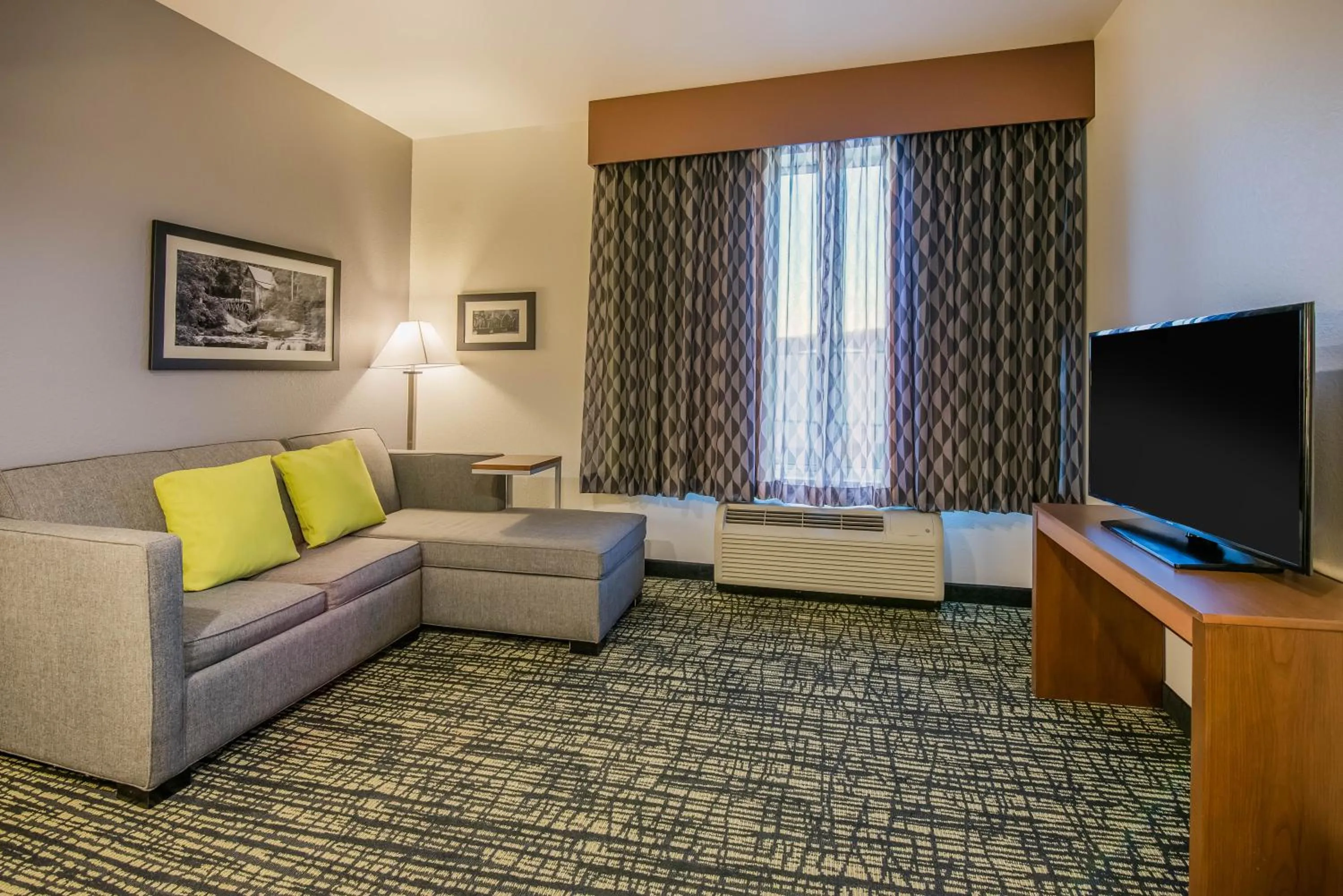 Seating area in La Quinta by Wyndham Morgantown