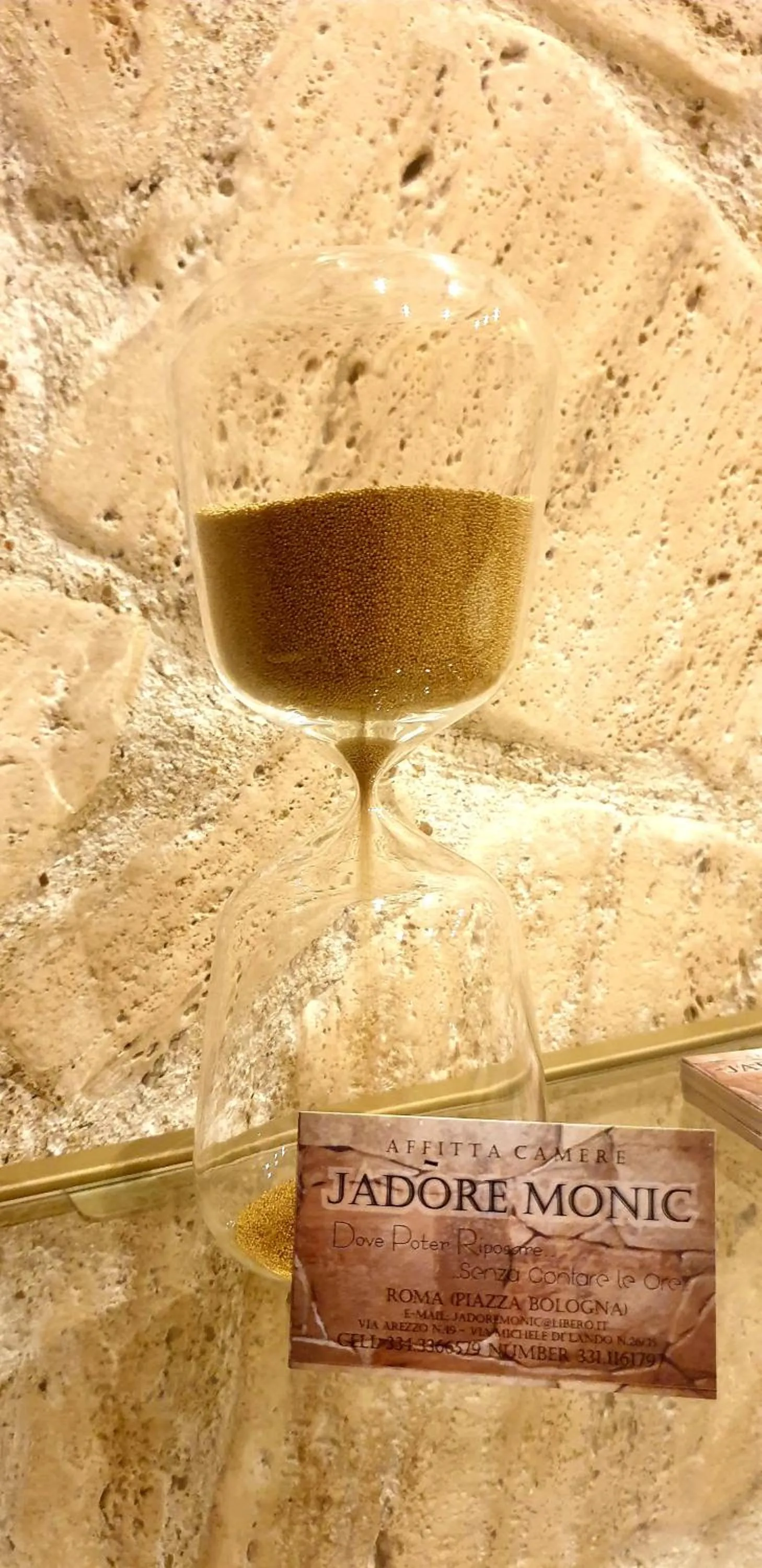 Decorative detail in Jadore Monic