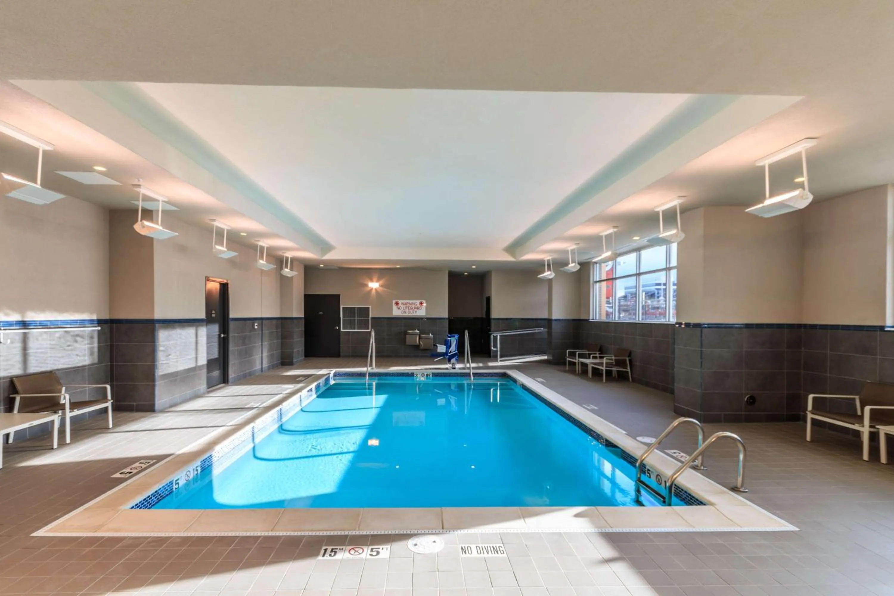Swimming pool in Hyatt House Denver Lakewood Belmar