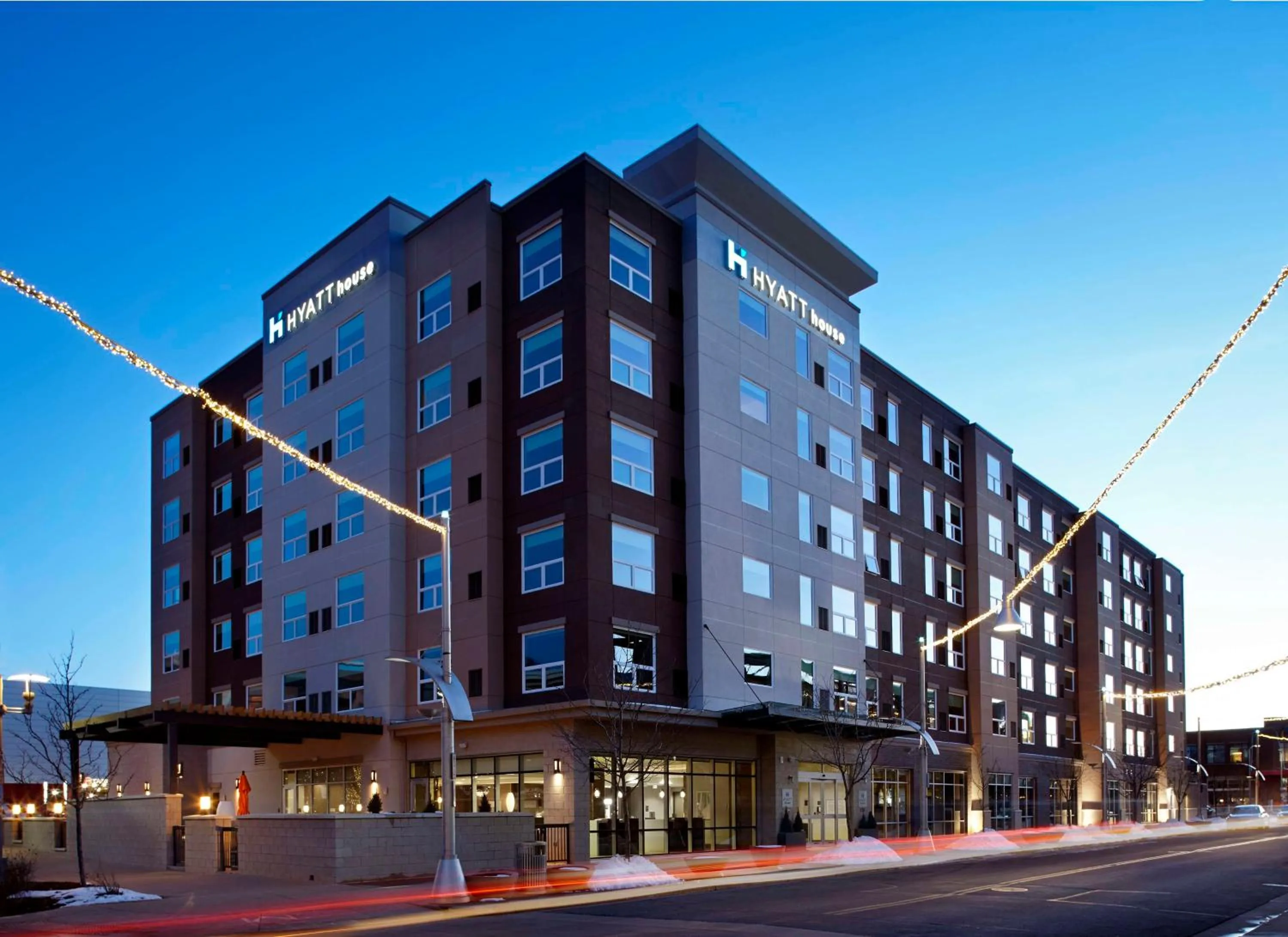 Property building in Hyatt House Denver Lakewood Belmar