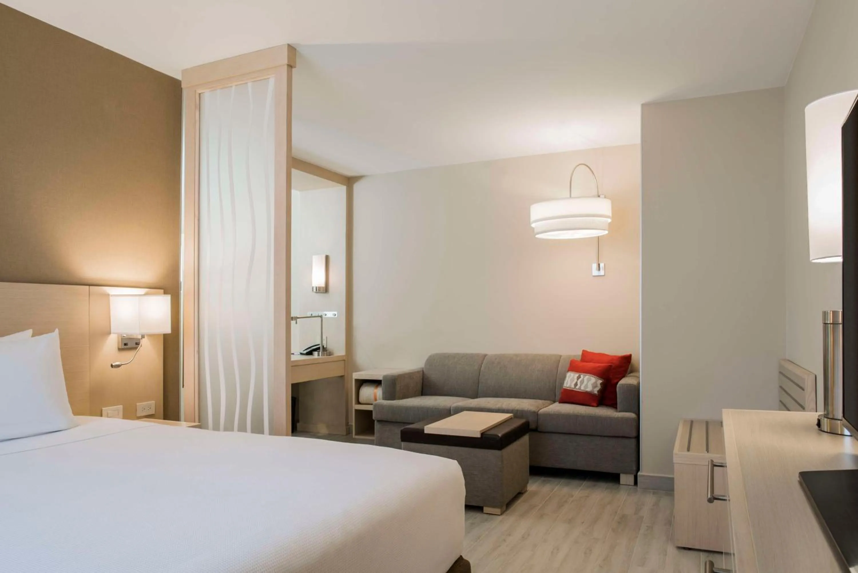 Bedroom, Bed in Hyatt Place Managua