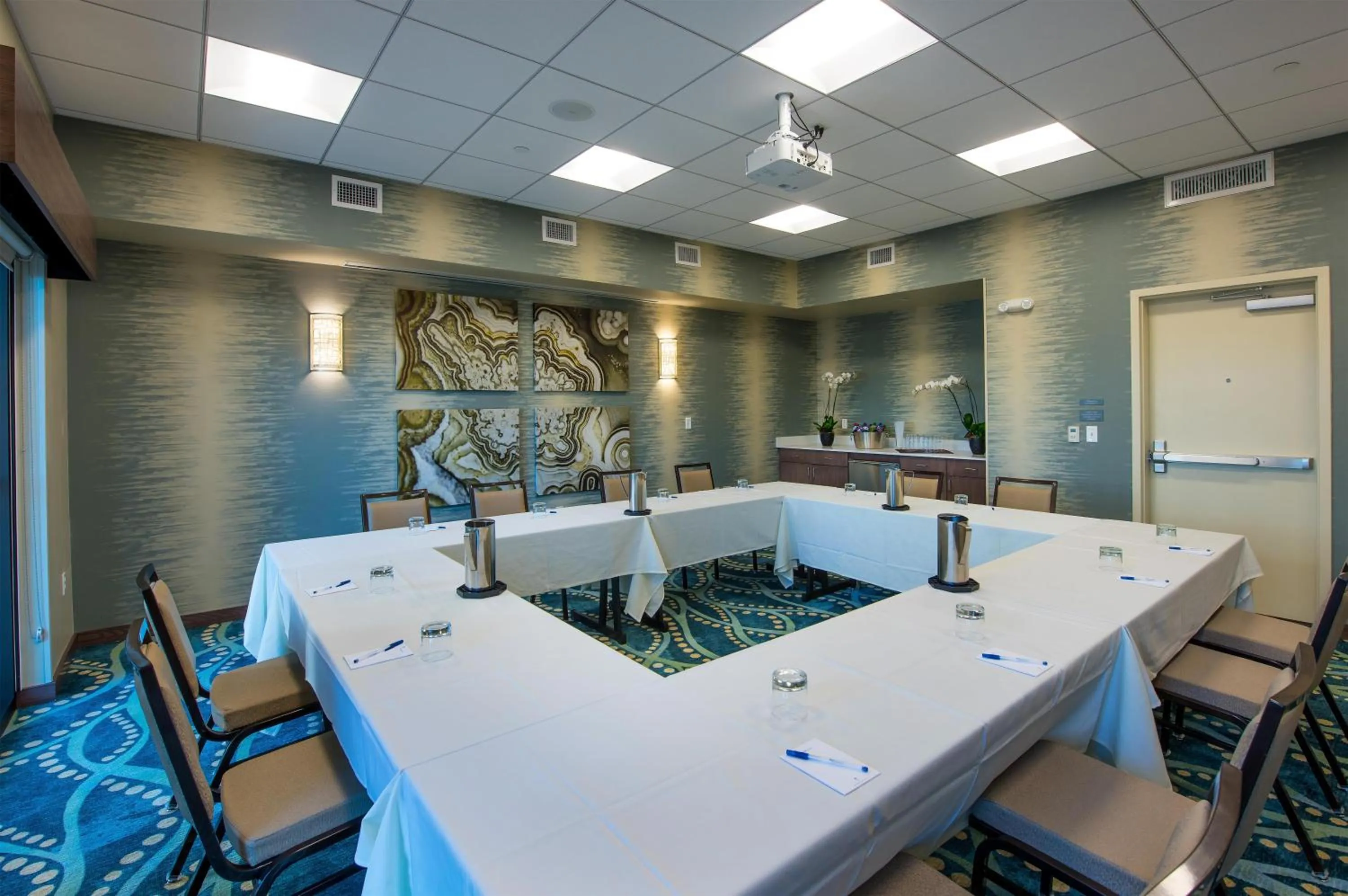 Meeting/conference room in Hyatt House Naples 5th Avenue