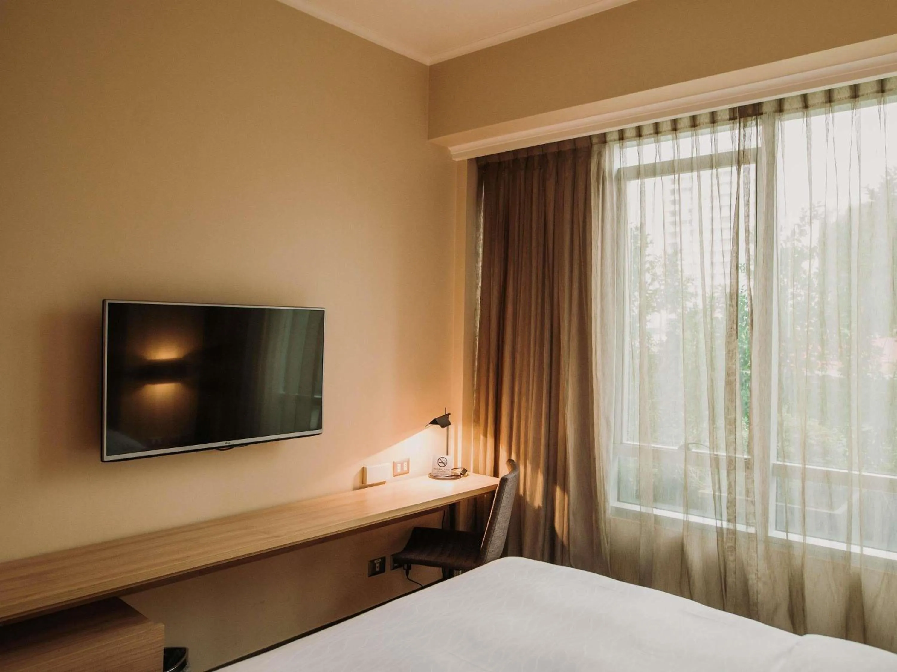 Bedroom, Bed in Mercure Concepcion