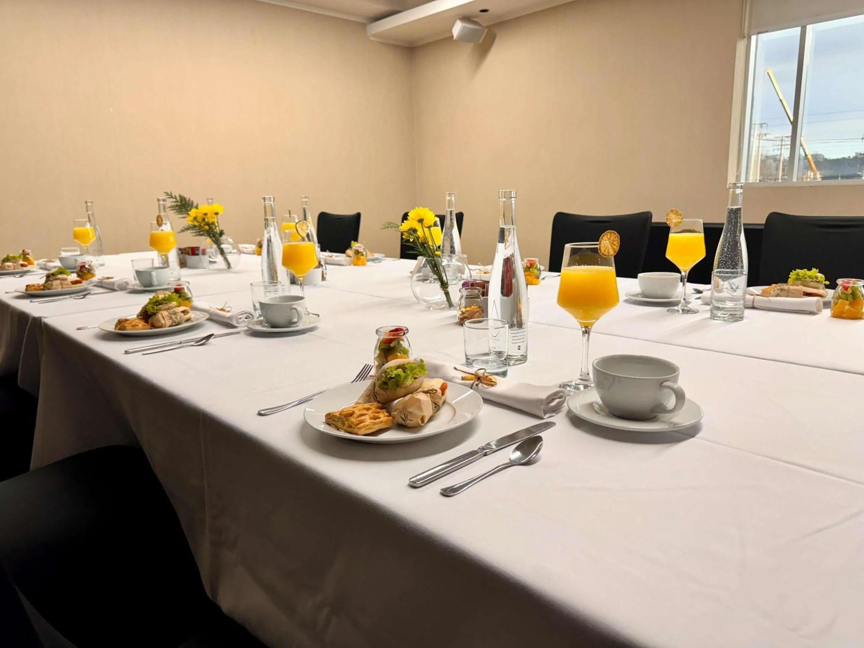 Meeting/conference room in Mercure Concepcion