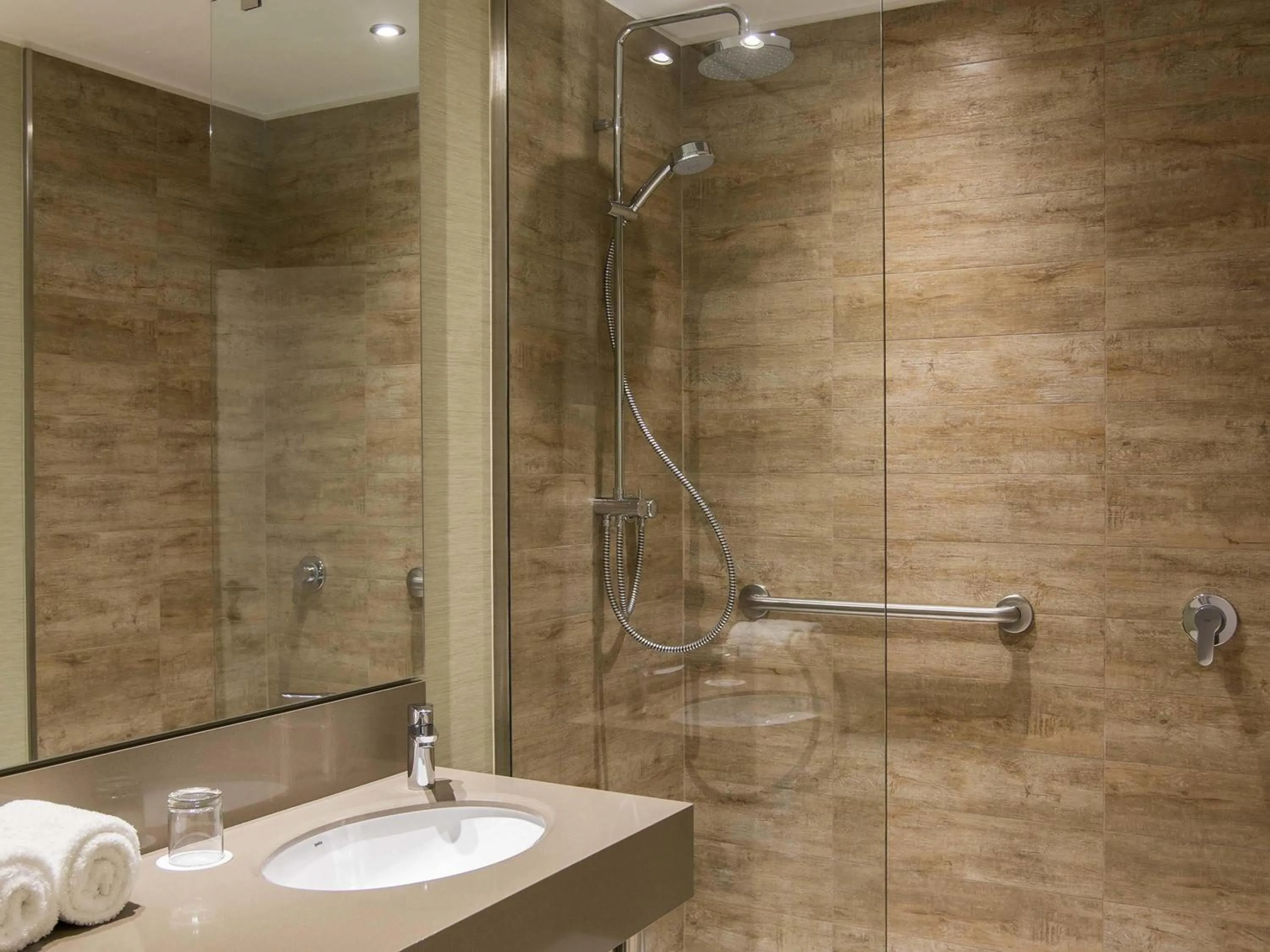 Bedroom in Mercure Concepcion