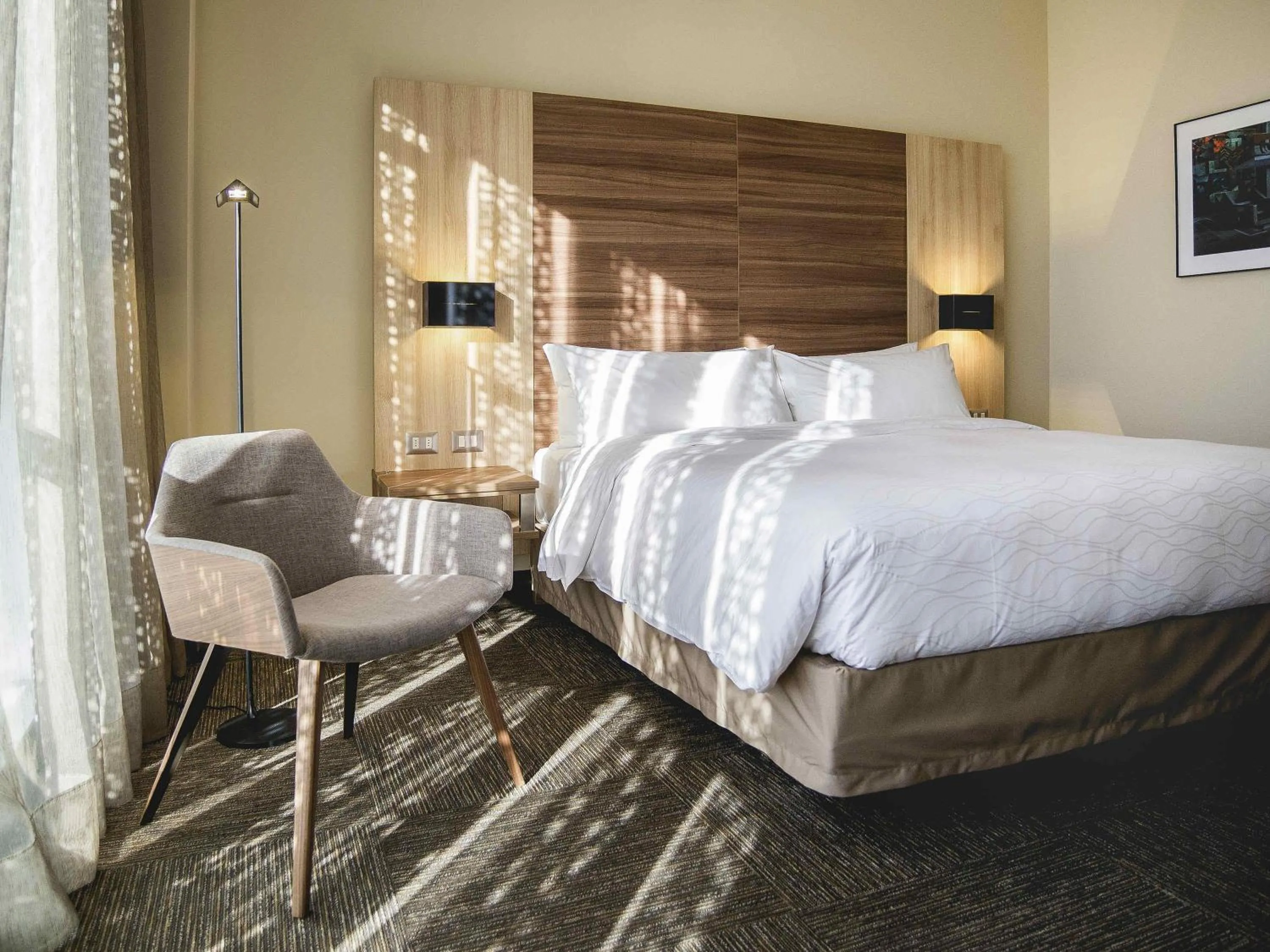 Bedroom, Bed in Mercure Concepcion