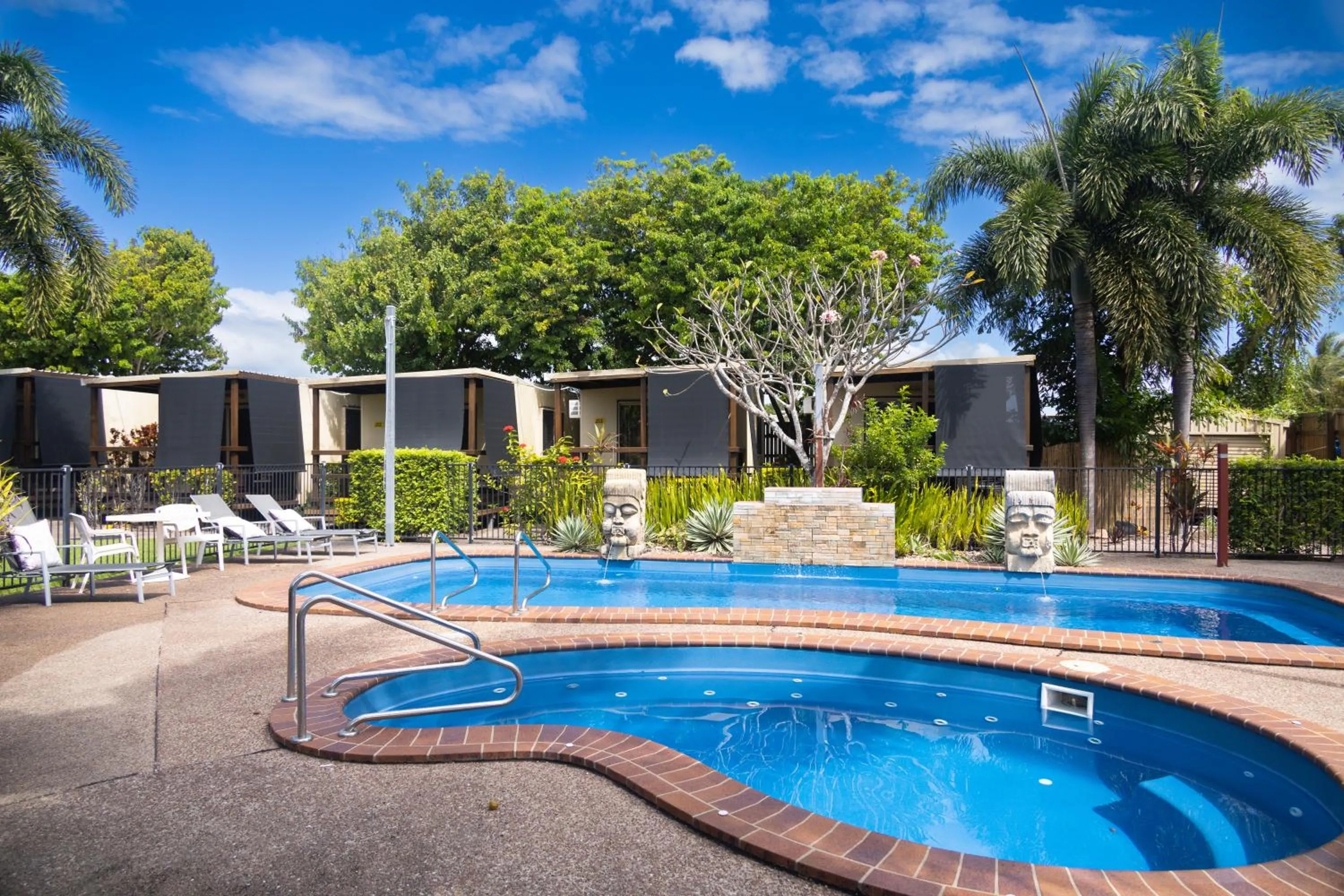 Garden view in Wongai Beach Hotel