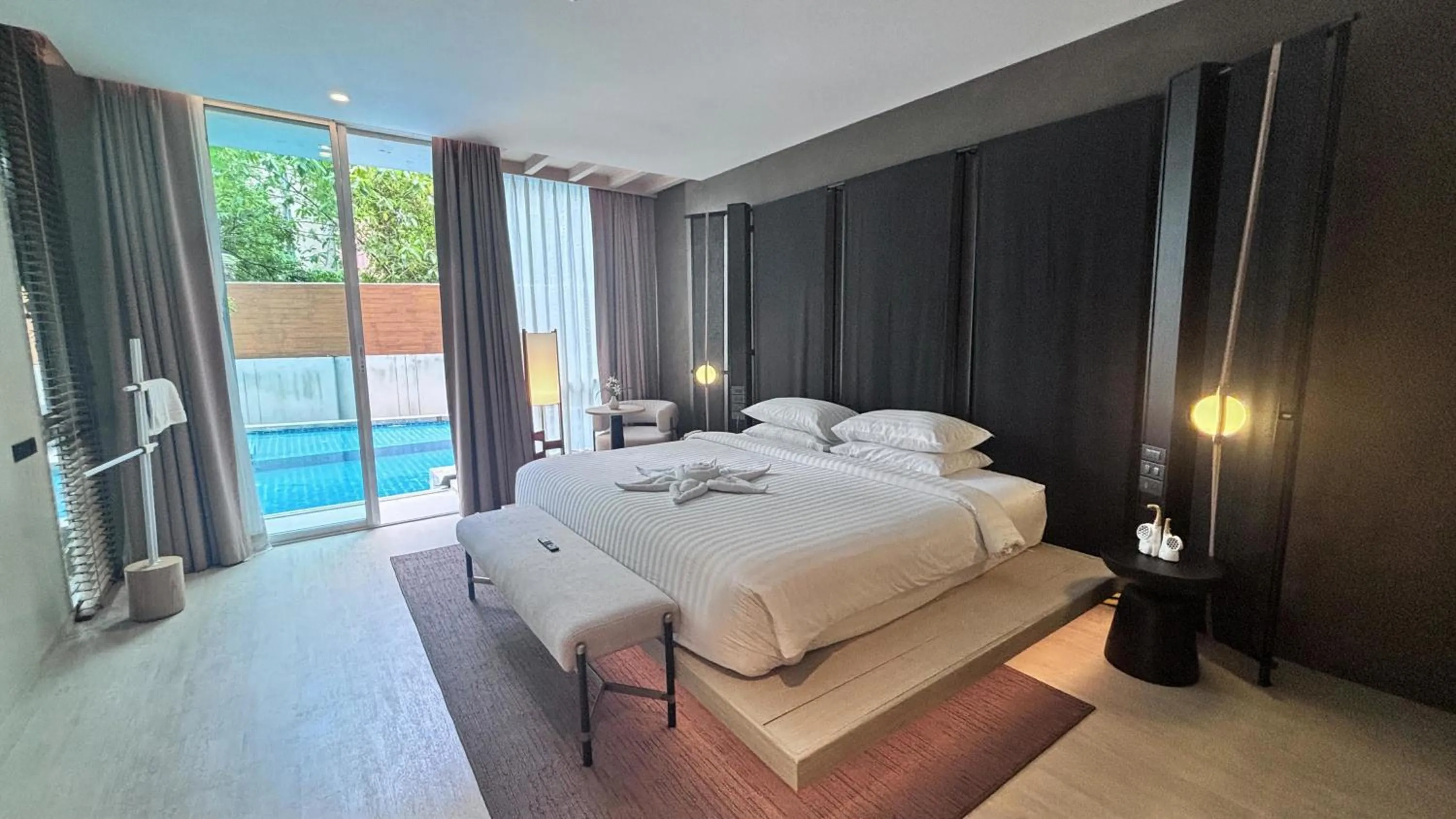 Photo of the whole room, Bed in Grand Vista Hotel Chiangrai