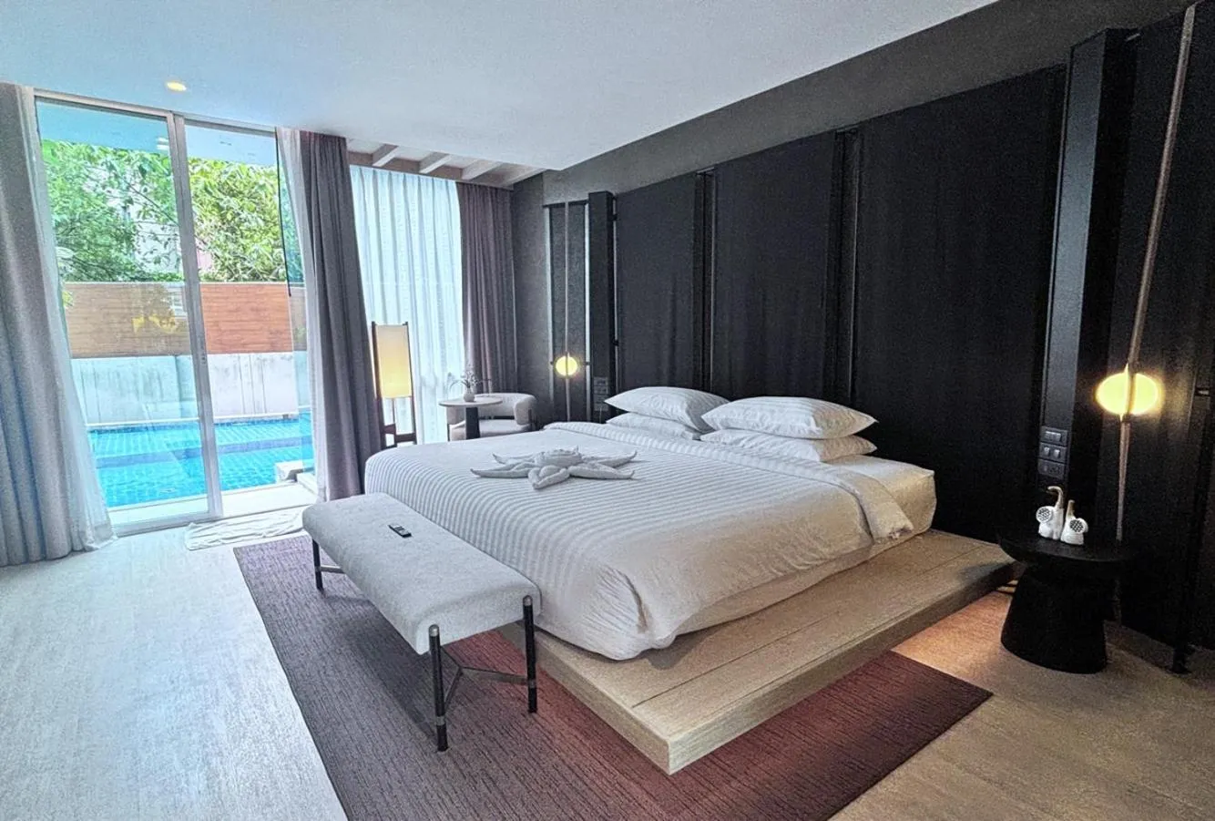Photo of the whole room, Bed in Grand Vista Hotel Chiangrai