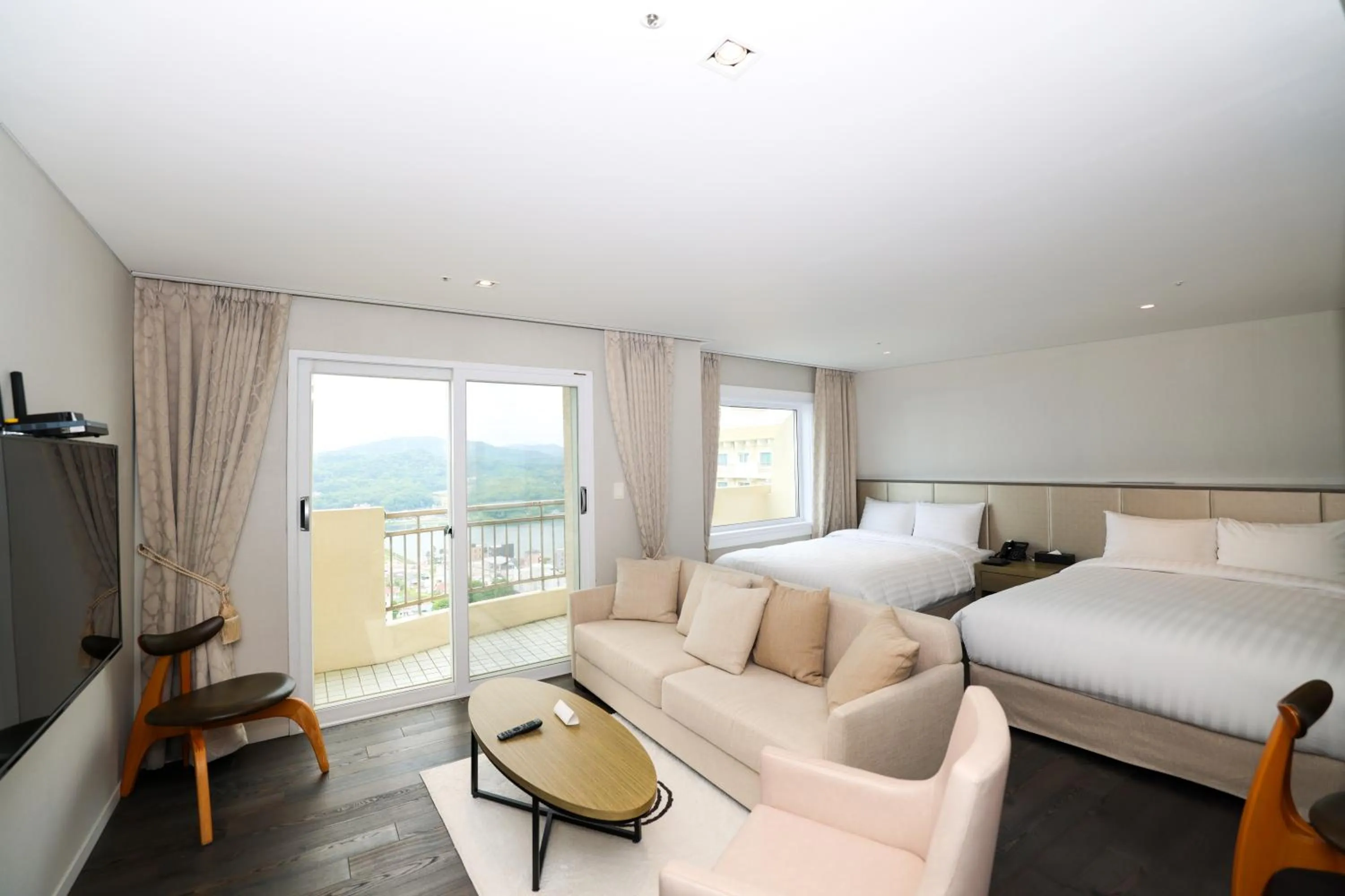 TV and multimedia, Bed in La Vie Dor Hotel and Resort, Trademark Collection by Wyndham