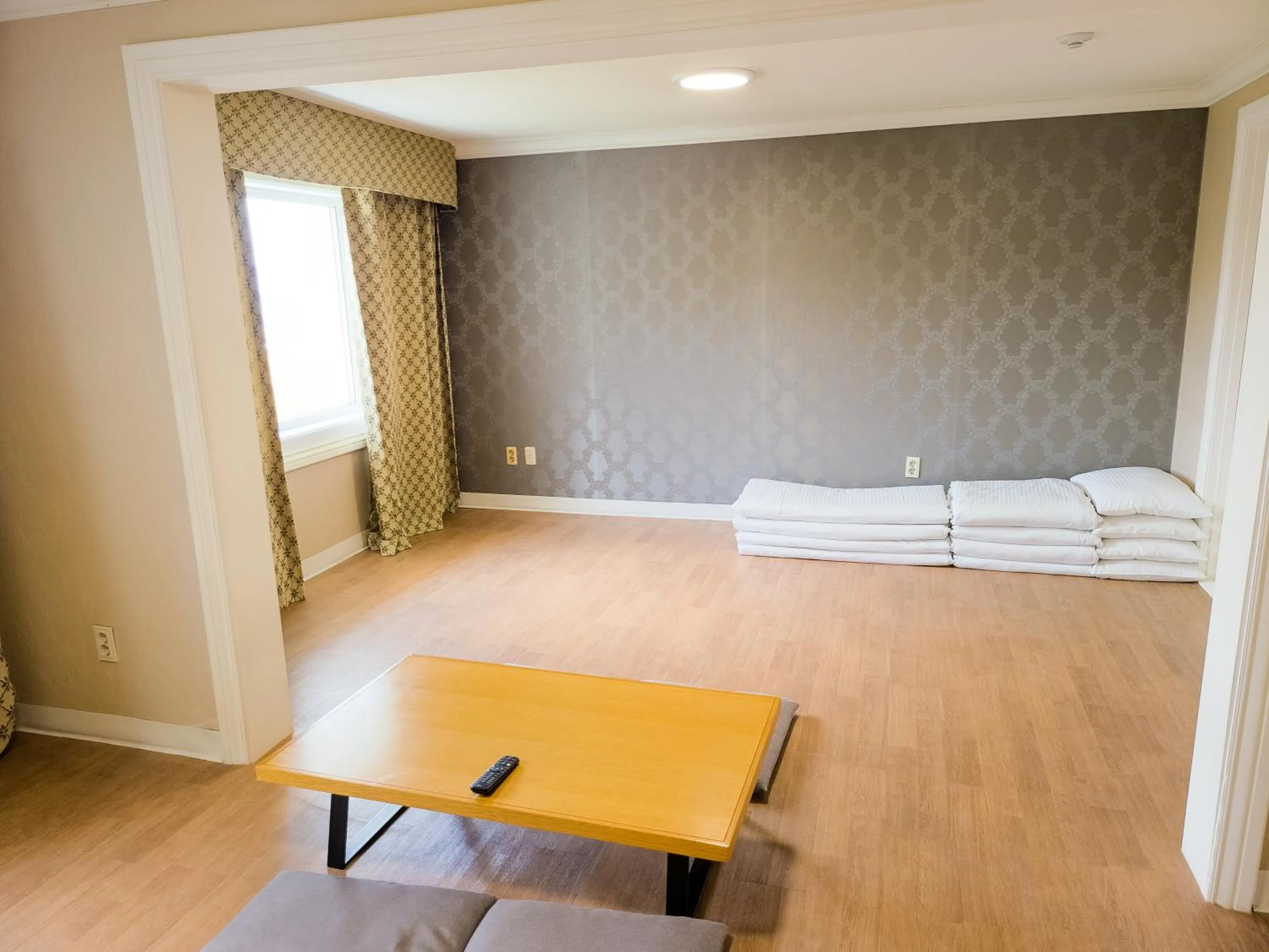 Bed in La Vie D'or Resort