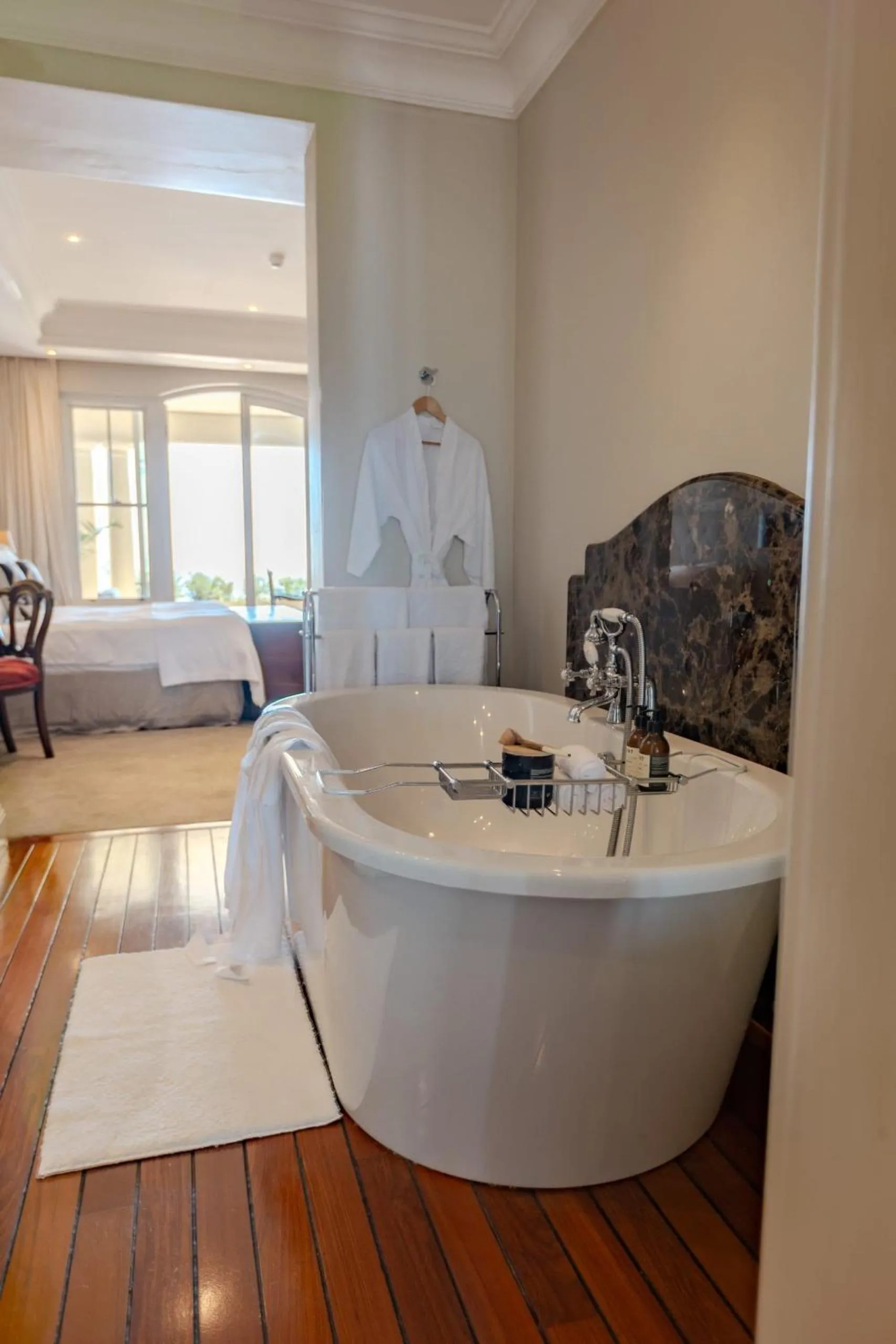 Bathroom, Bed in 21 Nettleton Boutique Hotel & Luxury Residence