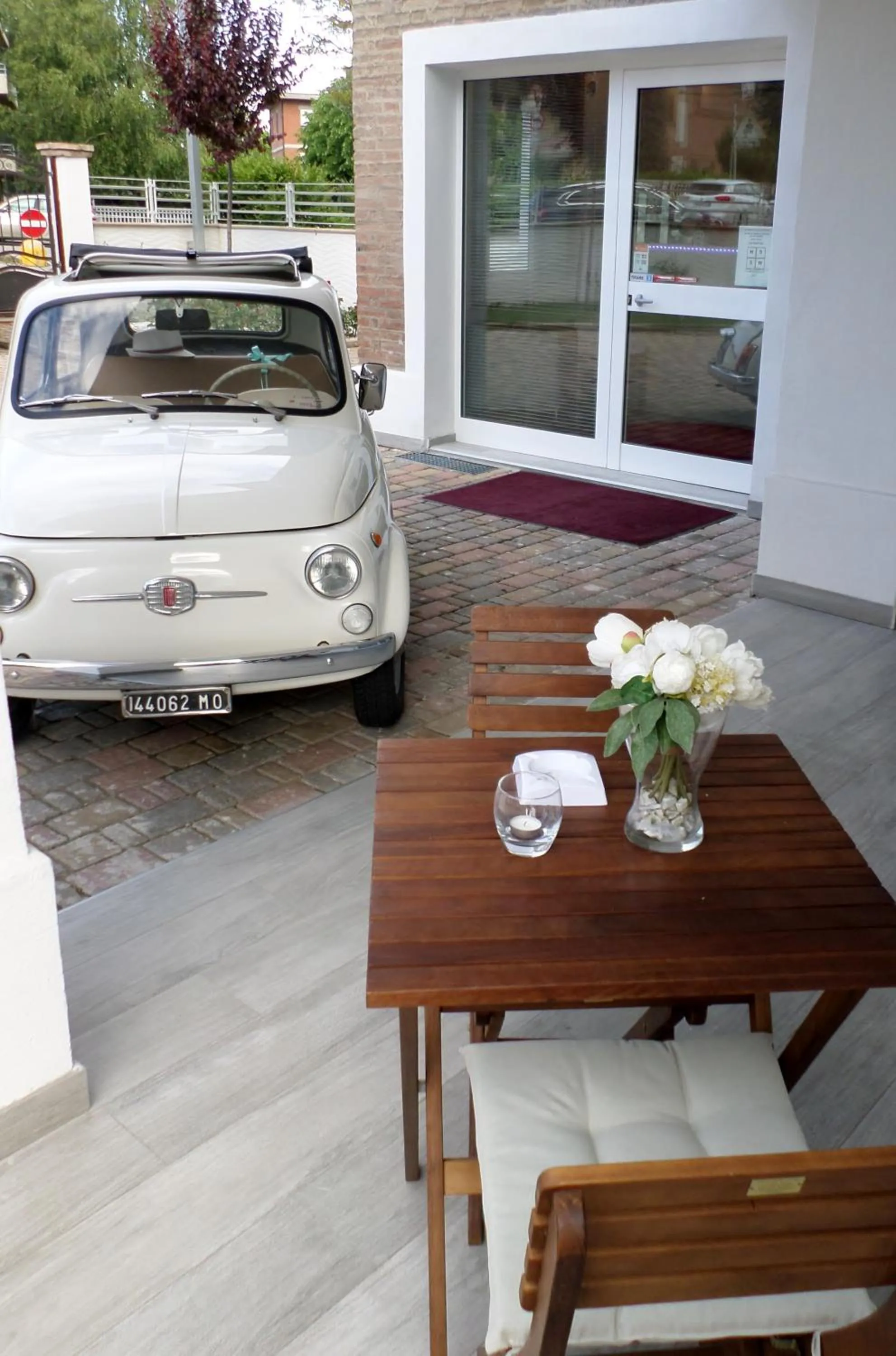 Facade/entrance in H5-5H Luxury Room