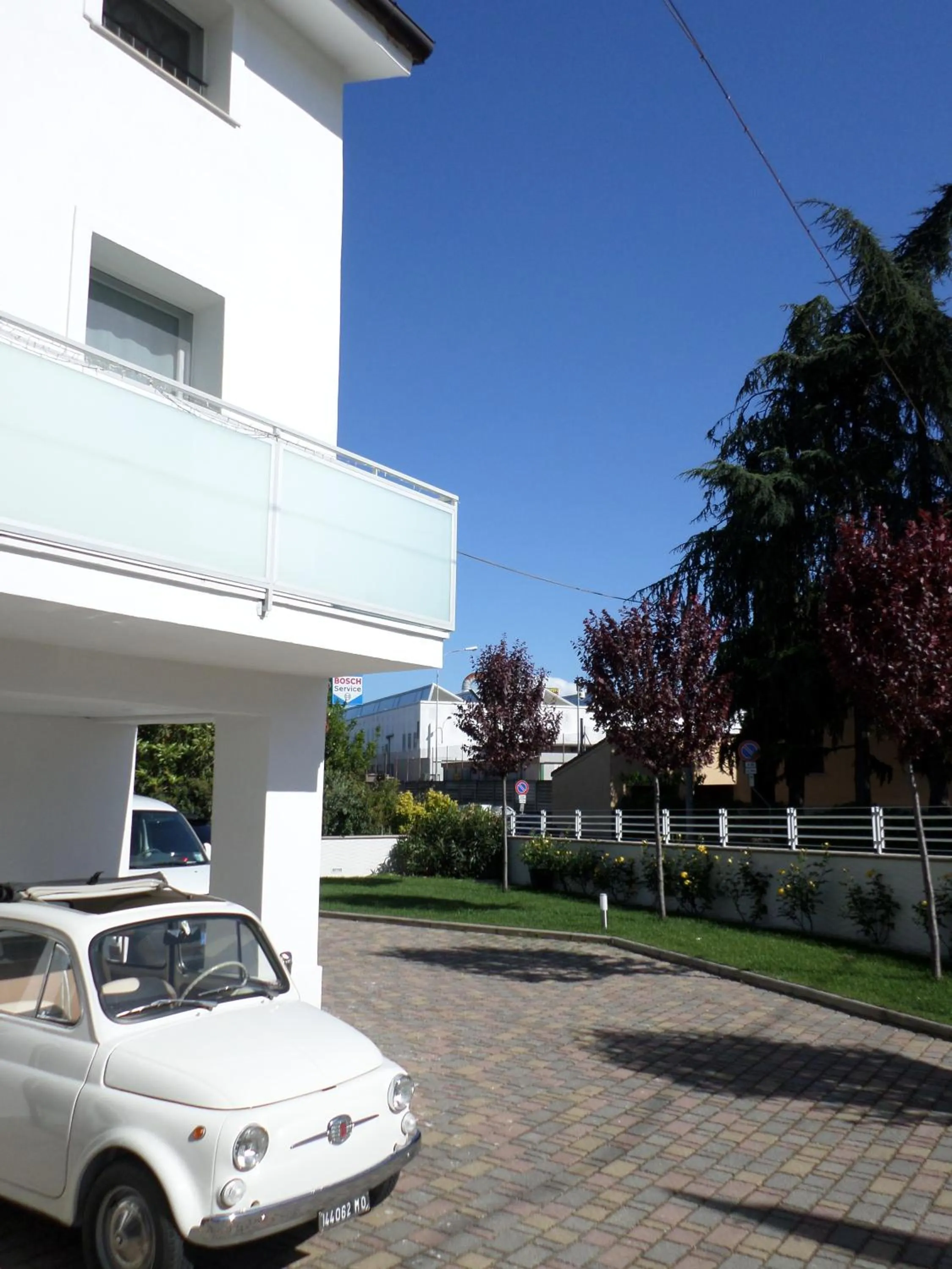 Property building in H5-5H Luxury Room