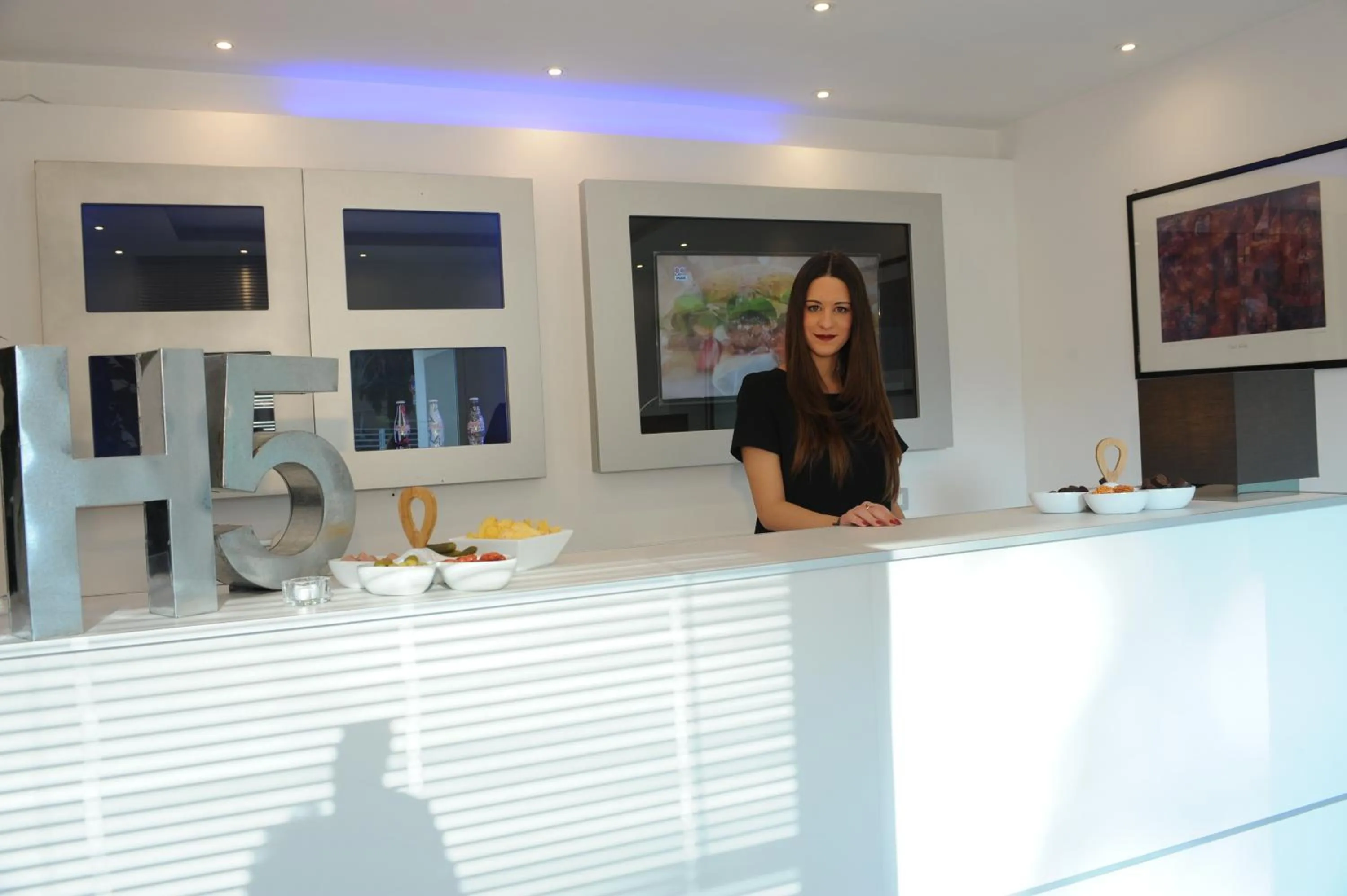 Staff in H5-5H Luxury Room