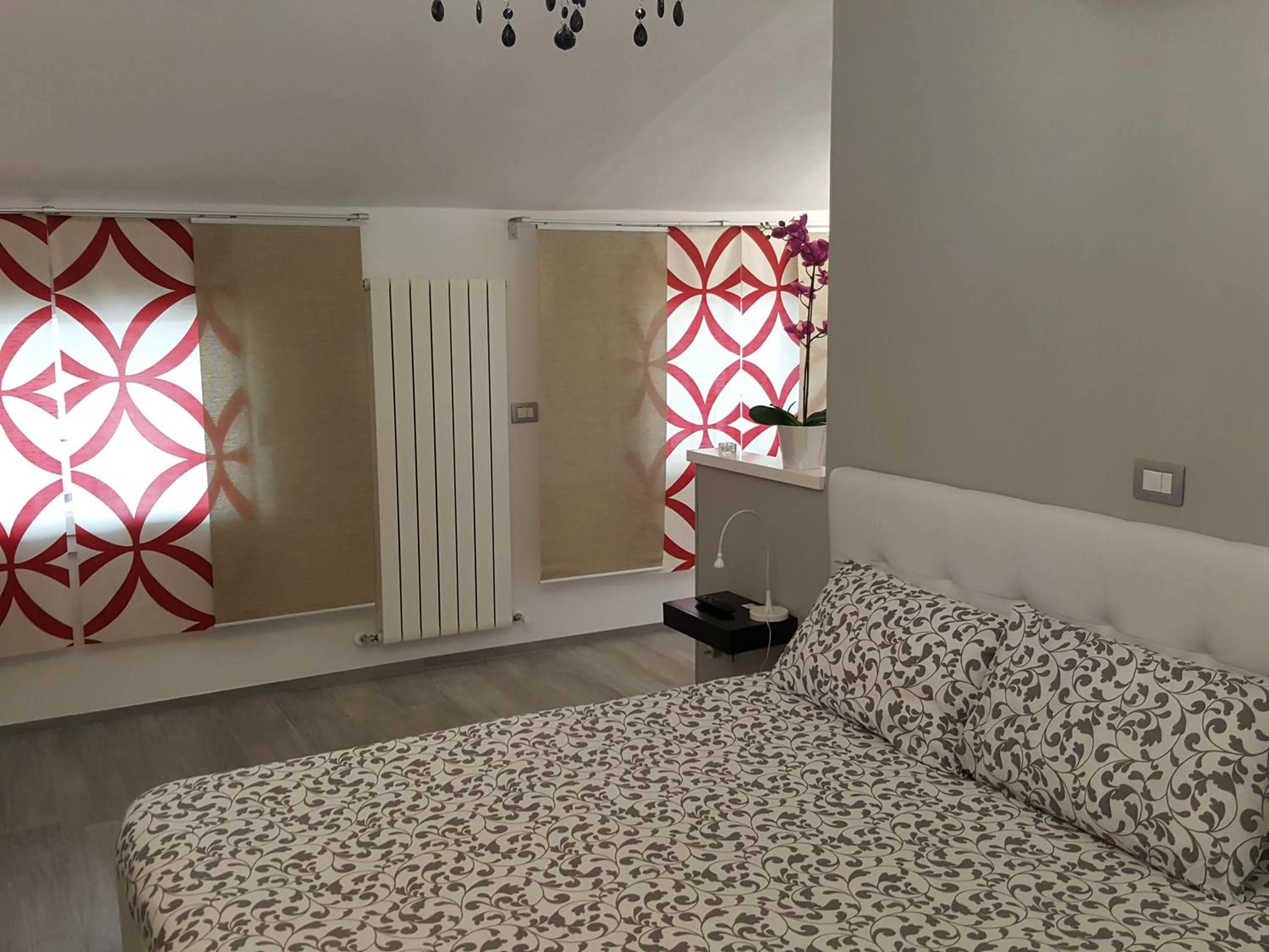 Bed in H5-5H Luxury Room