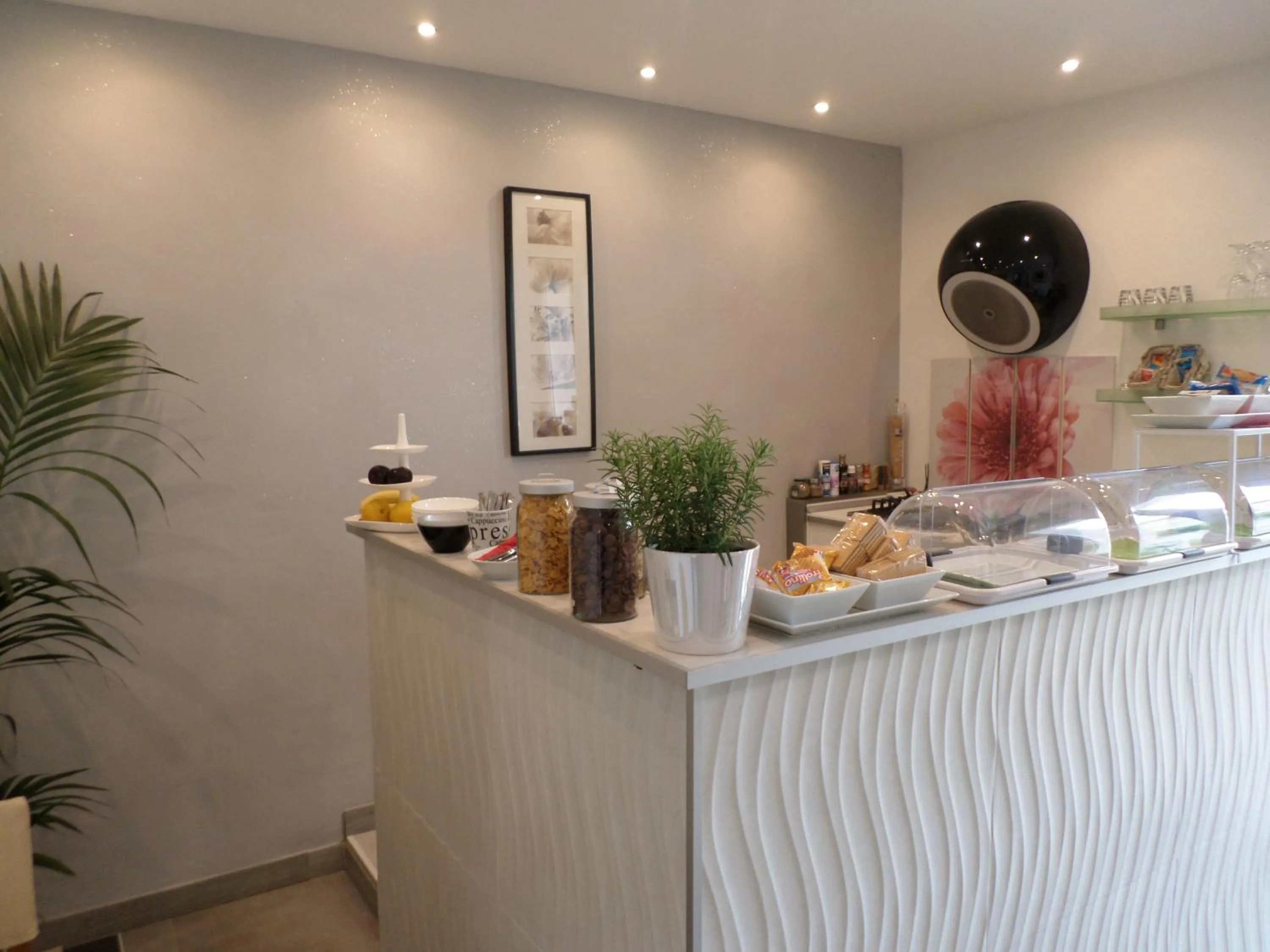 Food close-up in H5-5H Luxury Room