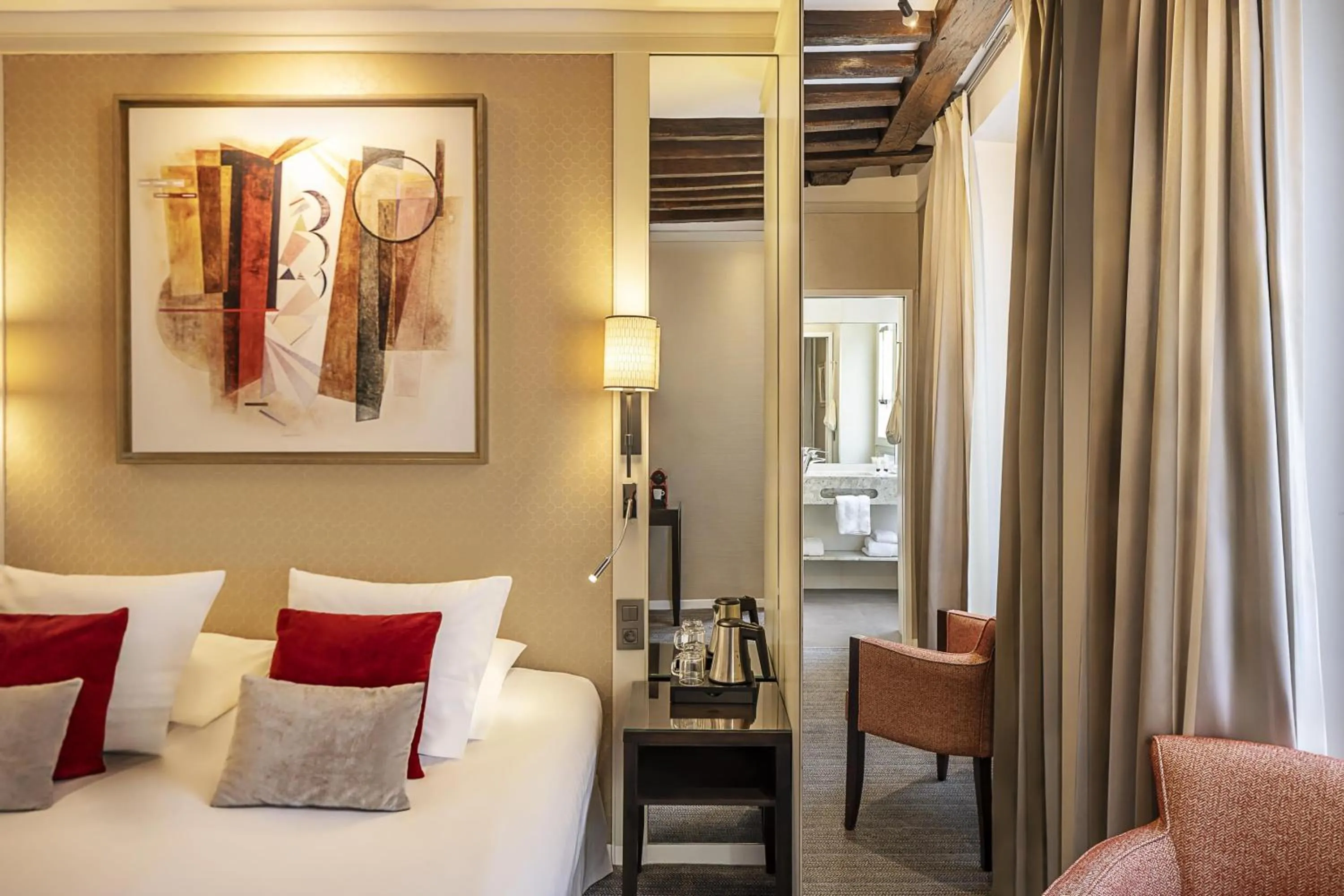 Bedroom, Bed in Best Western Plus Hotel Sydney Opera