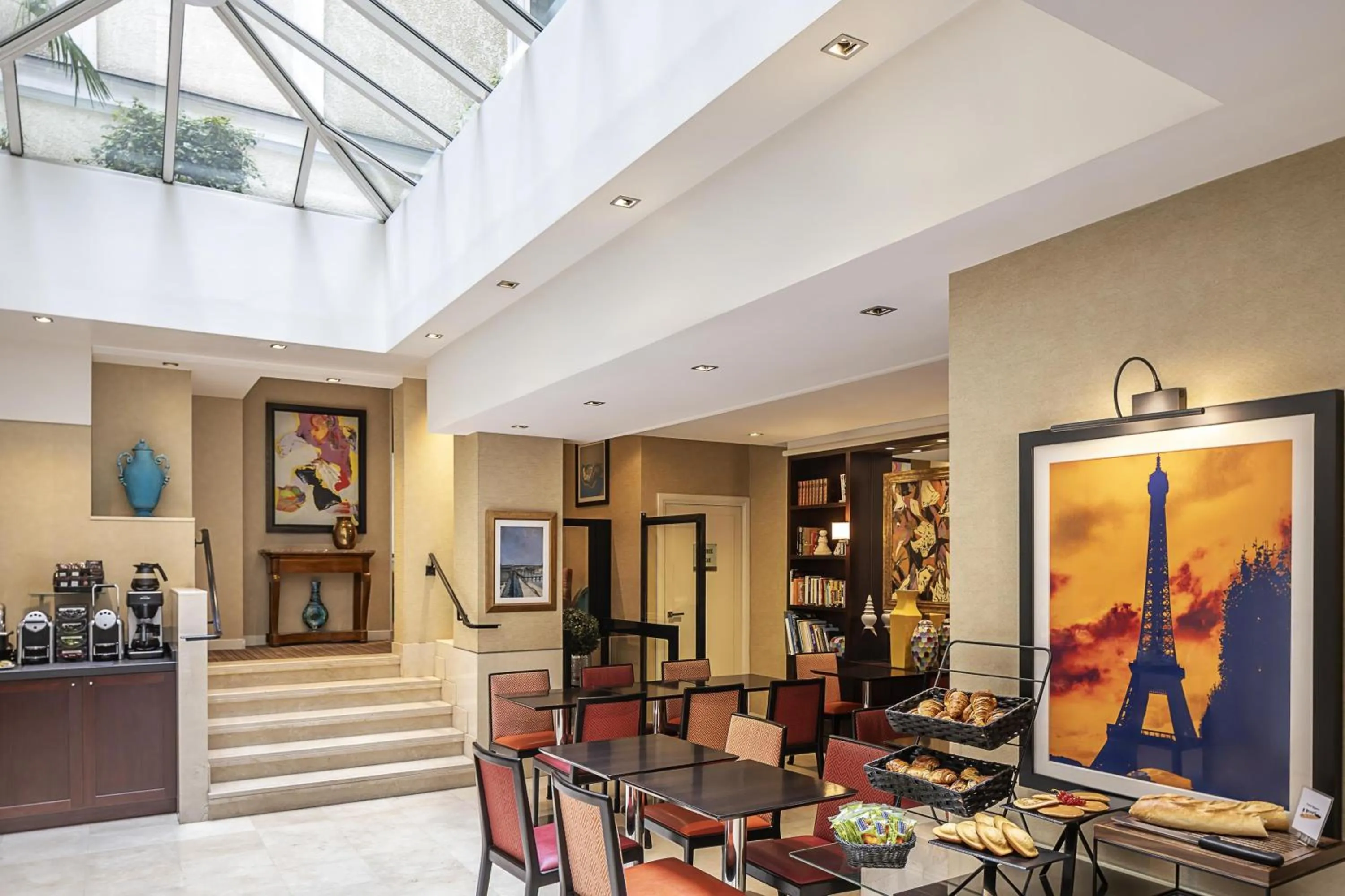 Breakfast in Best Western Plus Hotel Sydney Opera