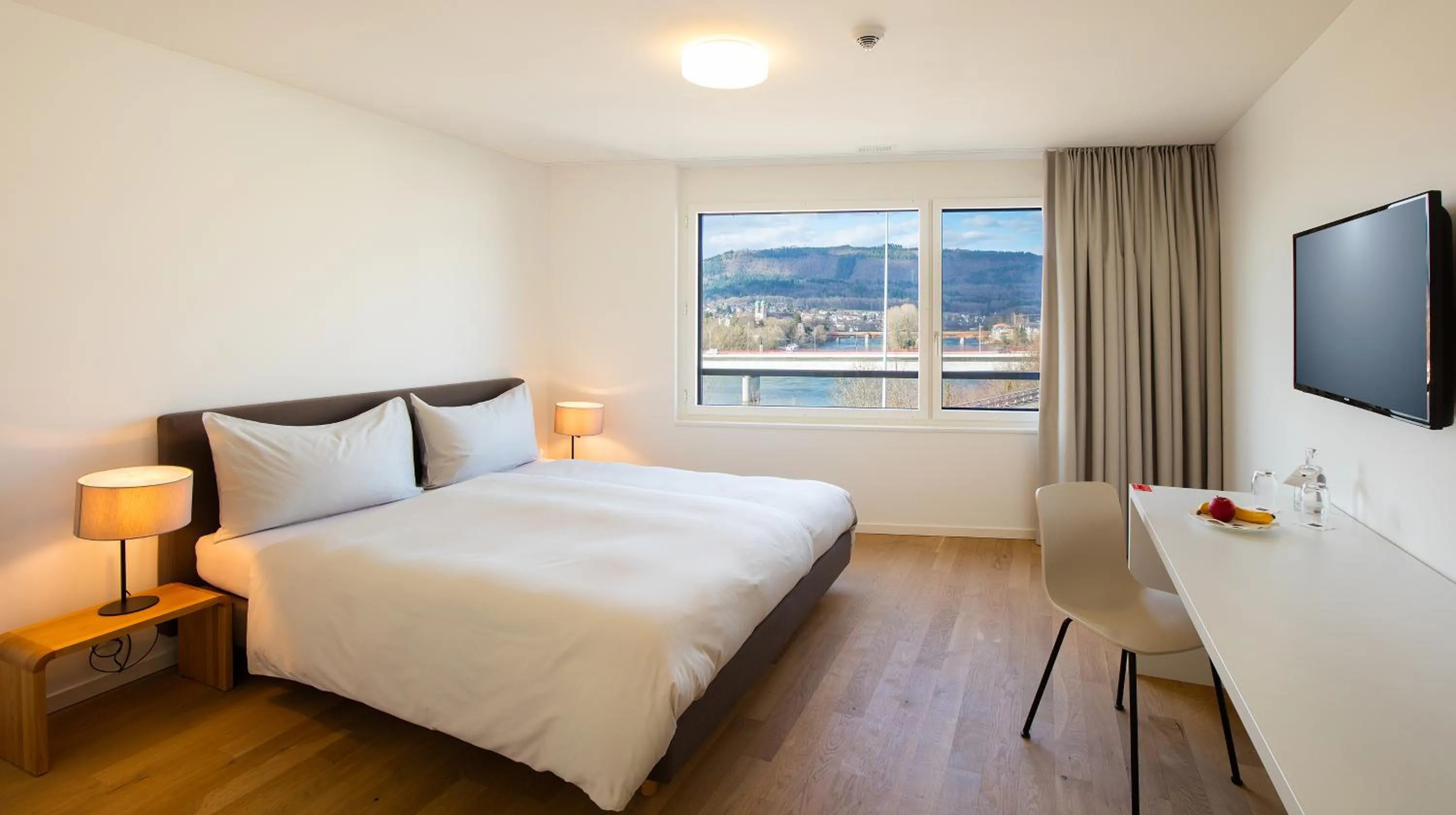 Photo of the whole room, Bed in Motel Rheinfels Park