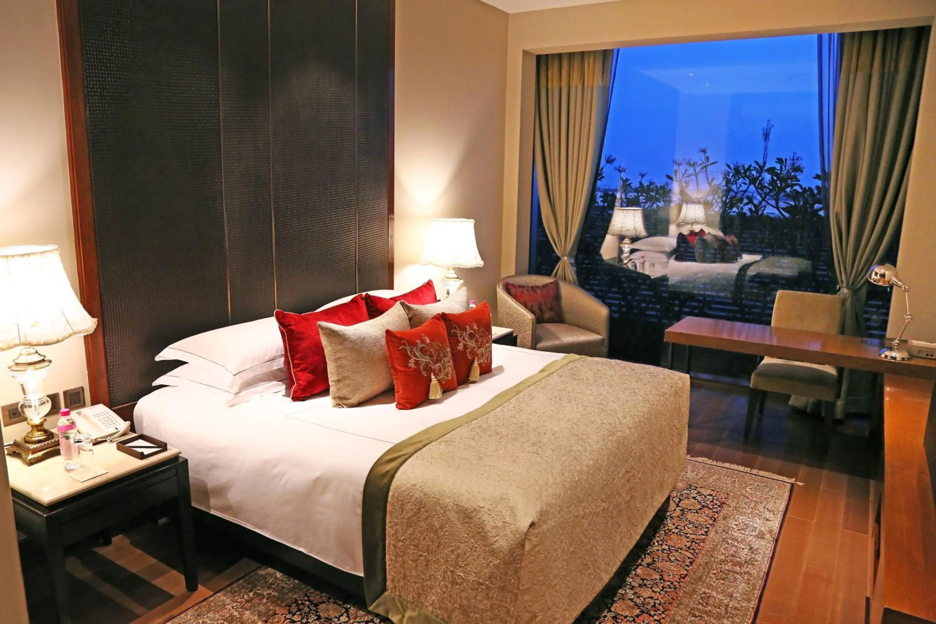 Bed in Taj Bangalore