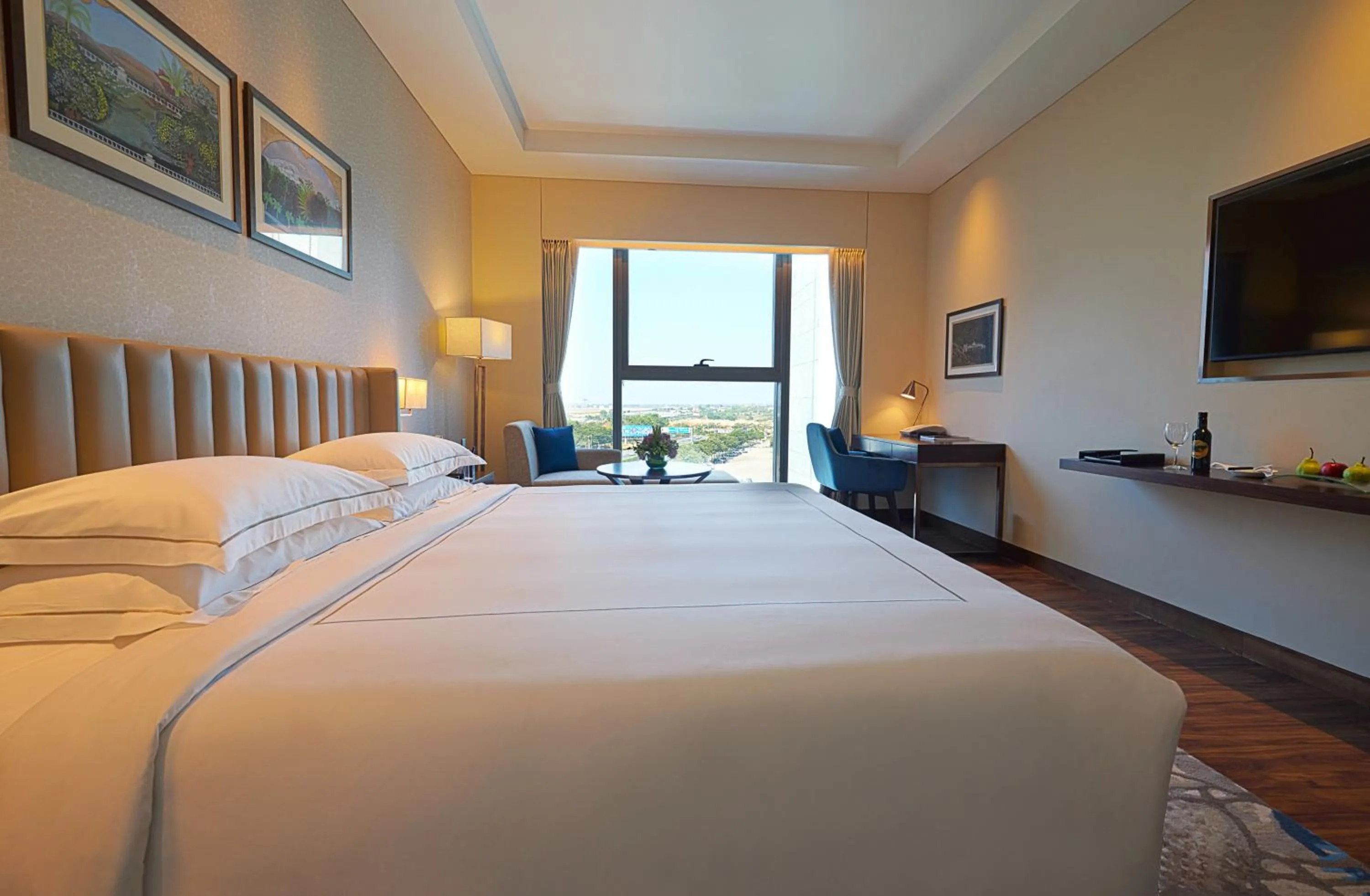 Bed in Taj Bangalore