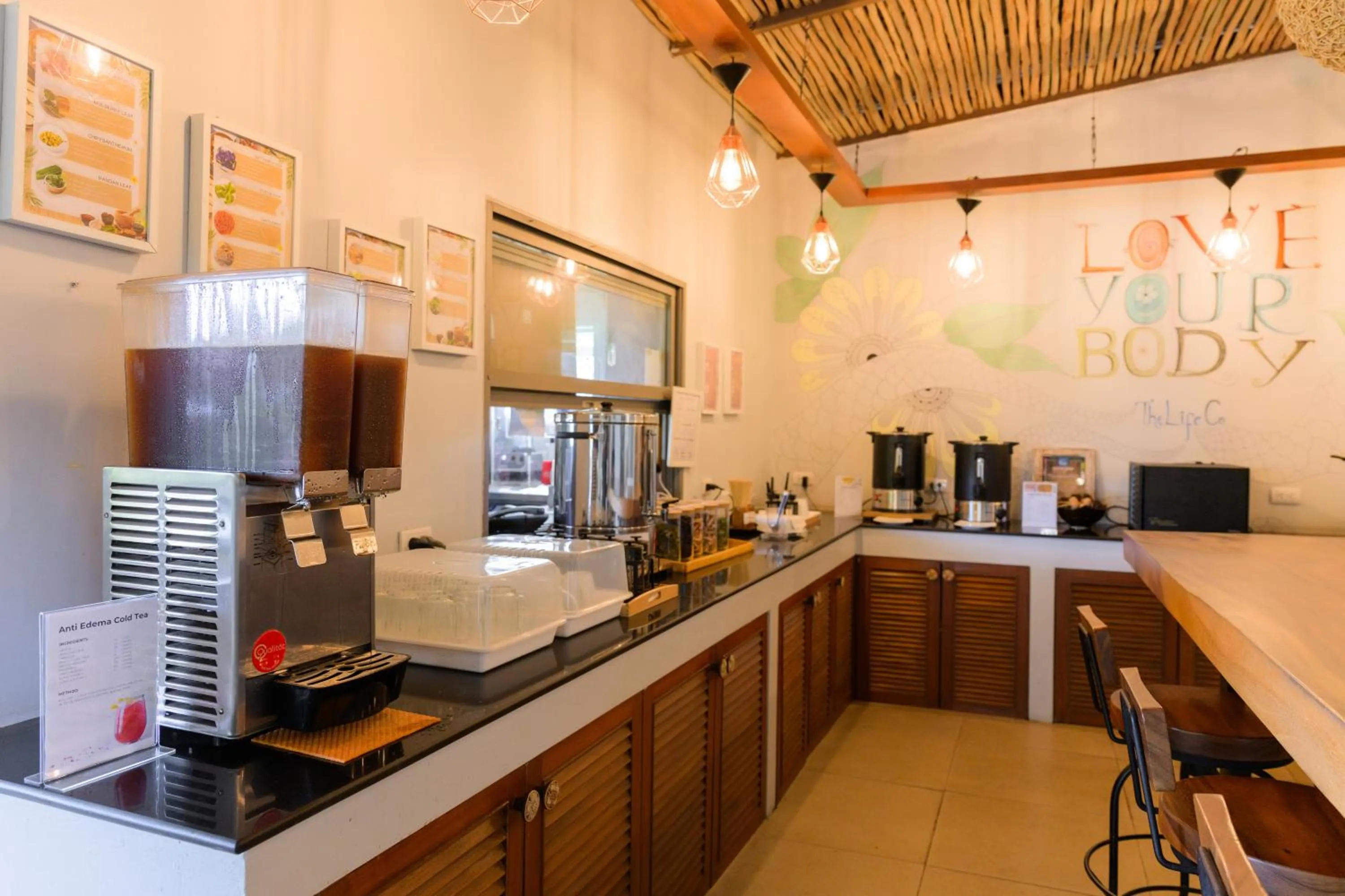 Coffee/tea facilities in TheLifeCo Phuket - Holistic Wellbeing Center