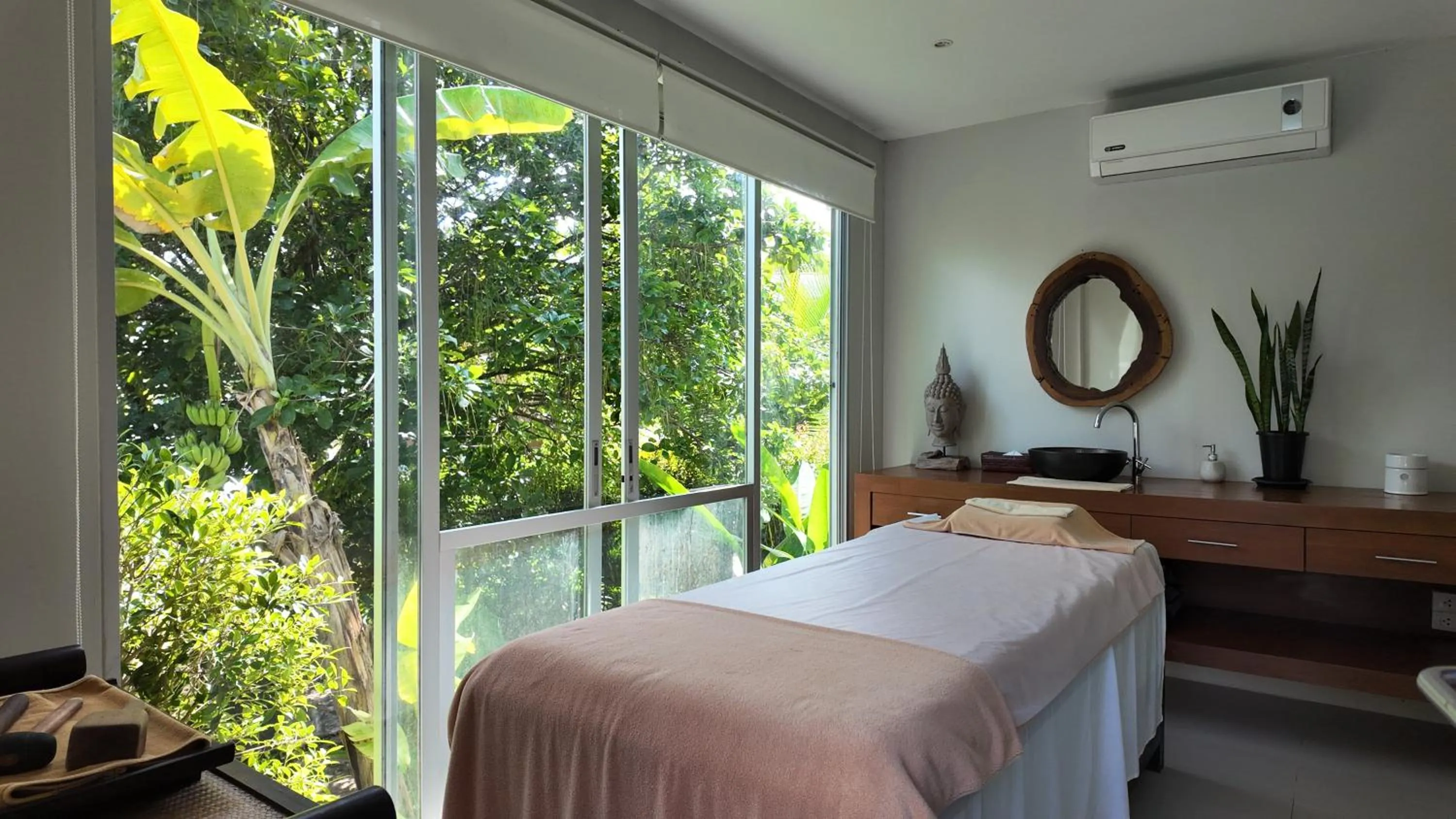 Spa and wellness centre/facilities, Bed in TheLifeCo Phuket - Holistic Wellbeing Center
