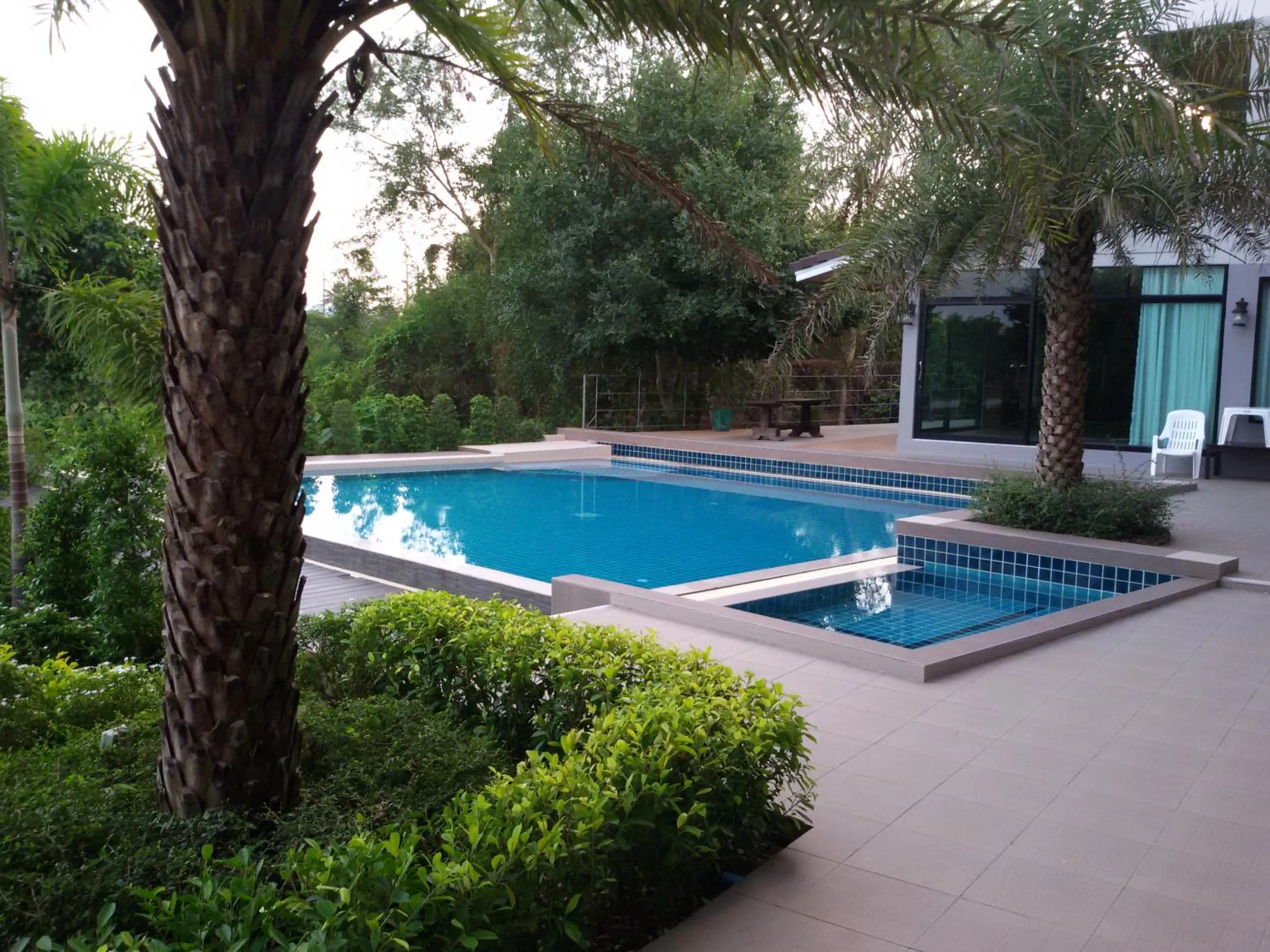 Day in Evergreen Resort Chanthaburi