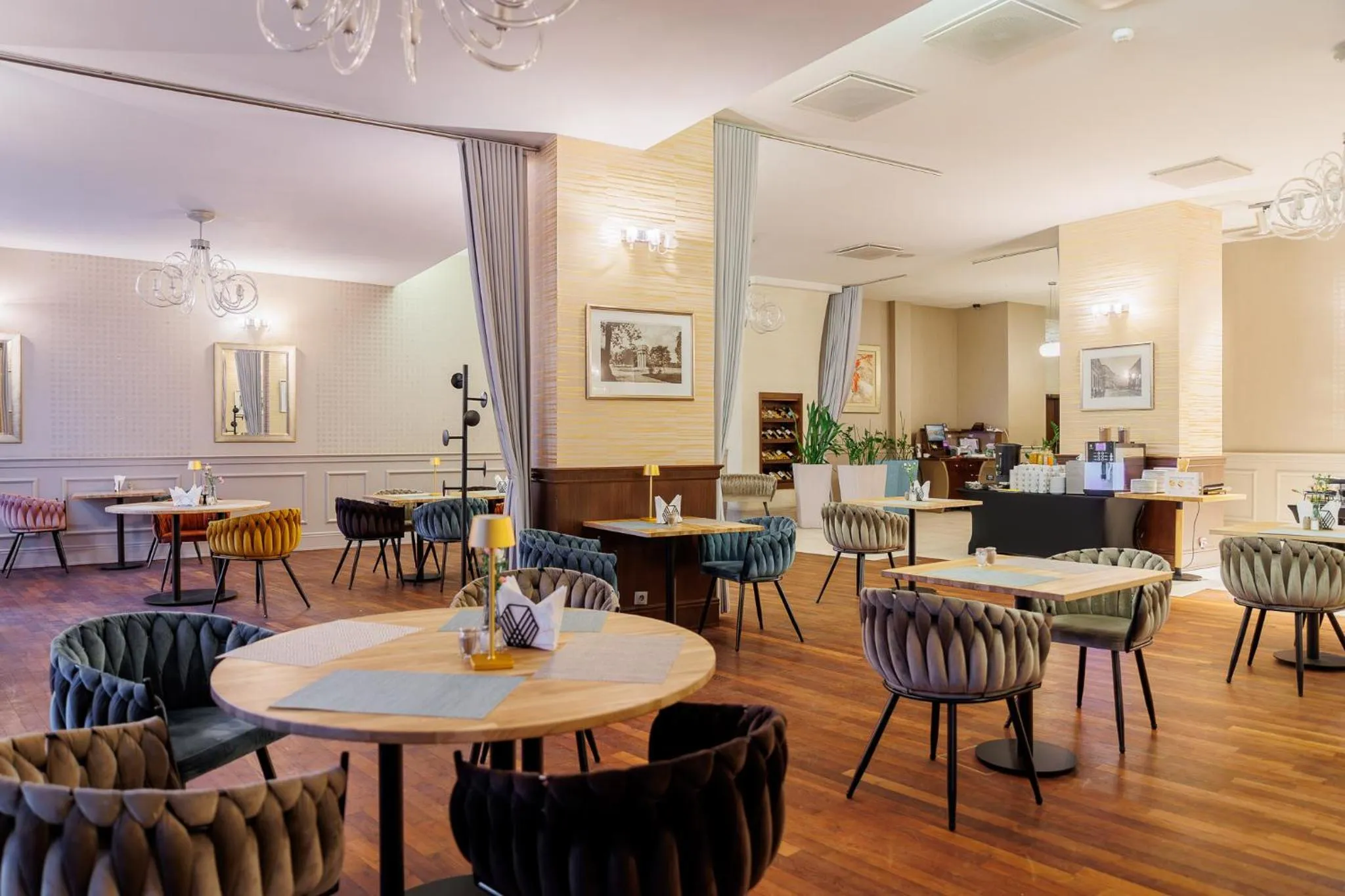 Restaurant/places to eat in Hotel Tarnovia