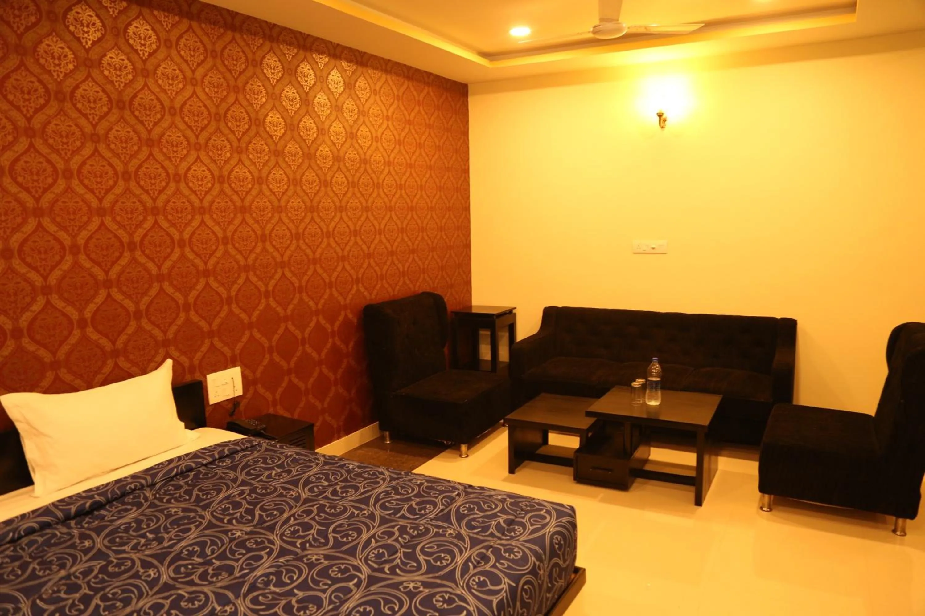 Bedroom, Bed in Om Heritage Haveli