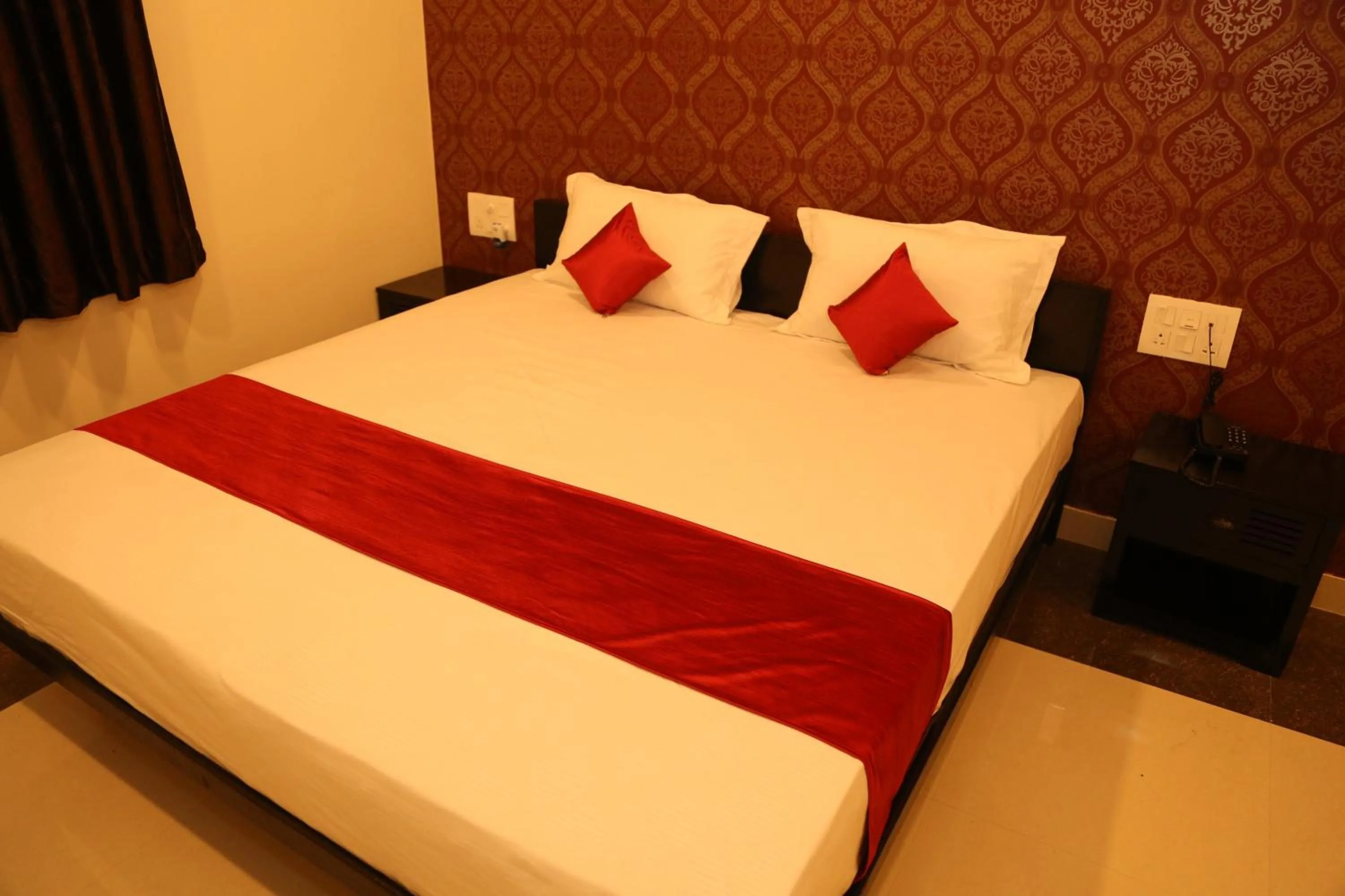 Bedroom, Bed in Om Heritage Haveli
