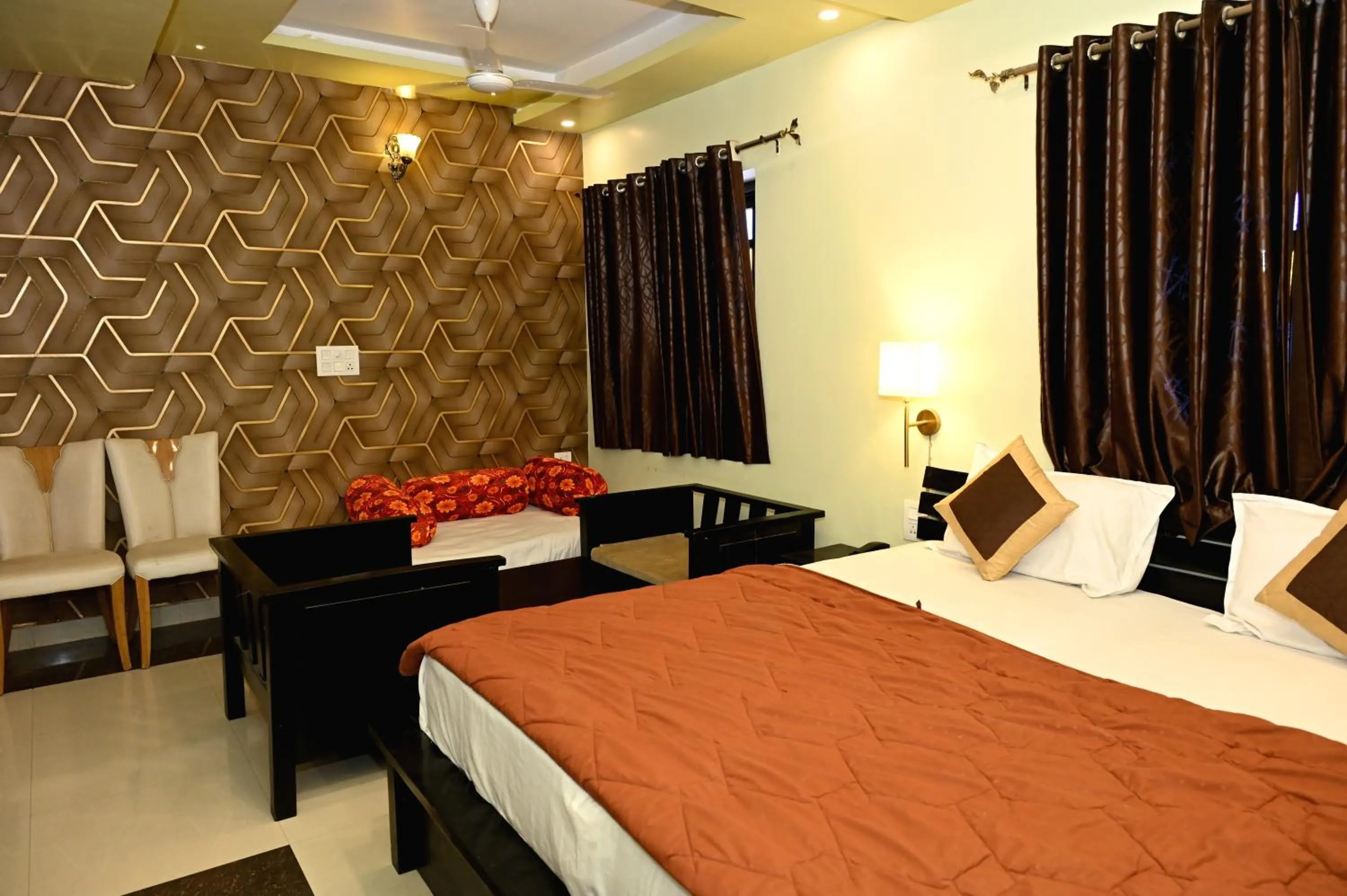 Bedroom, Bed in Om Heritage Haveli