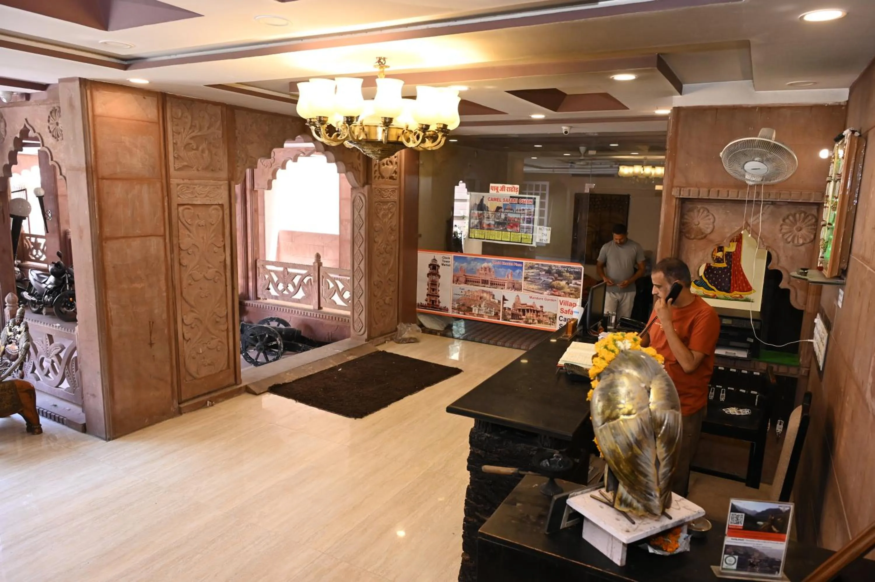 Lobby or reception in Om Heritage Haveli