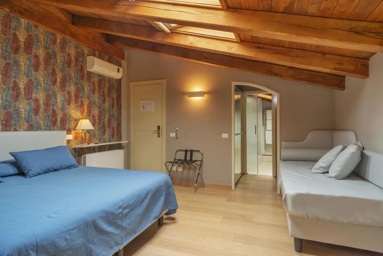 Bed in Etruria Relais and Wine