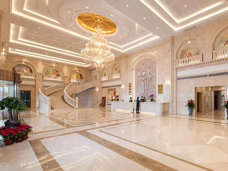 Vienna International Hotel Foshan The World of Flowers