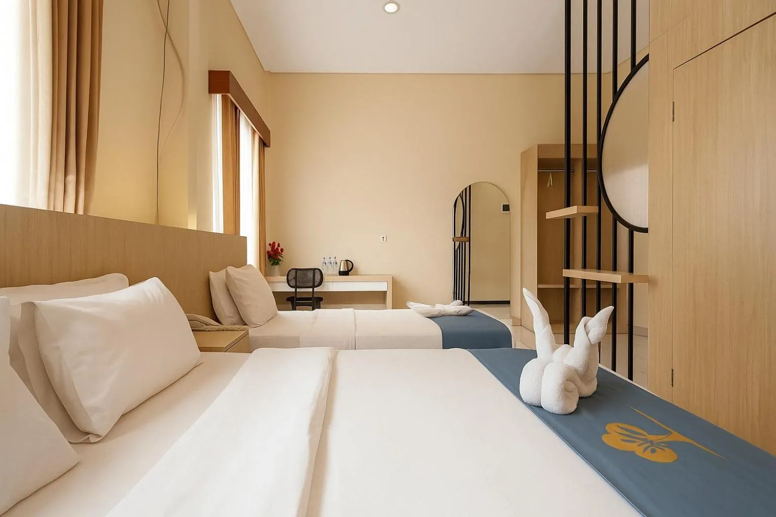 Bed in Ciptaningati Culture Hotel Batu